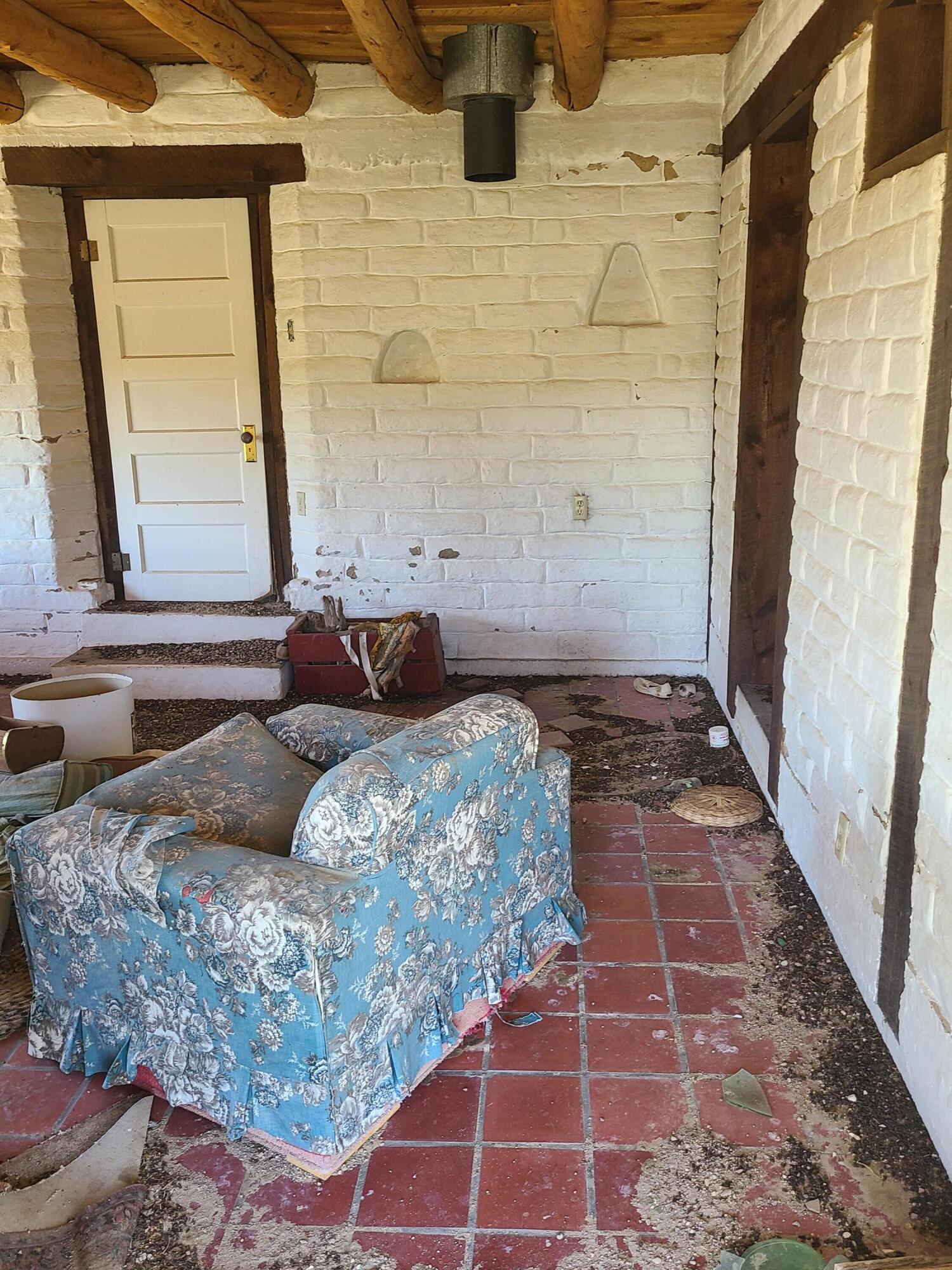 28 Arroyo Hondo Road