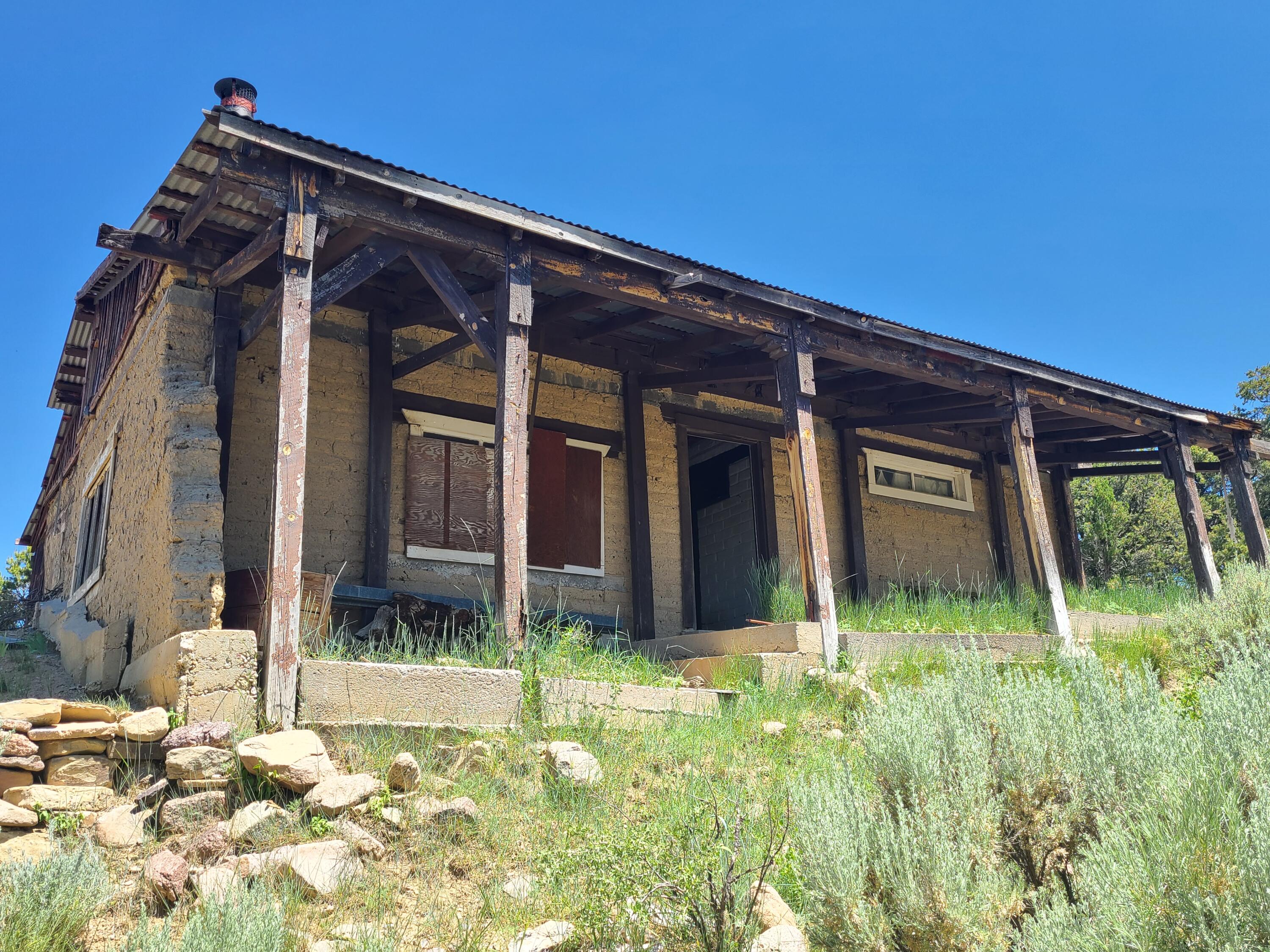 28 Arroyo Hondo Road