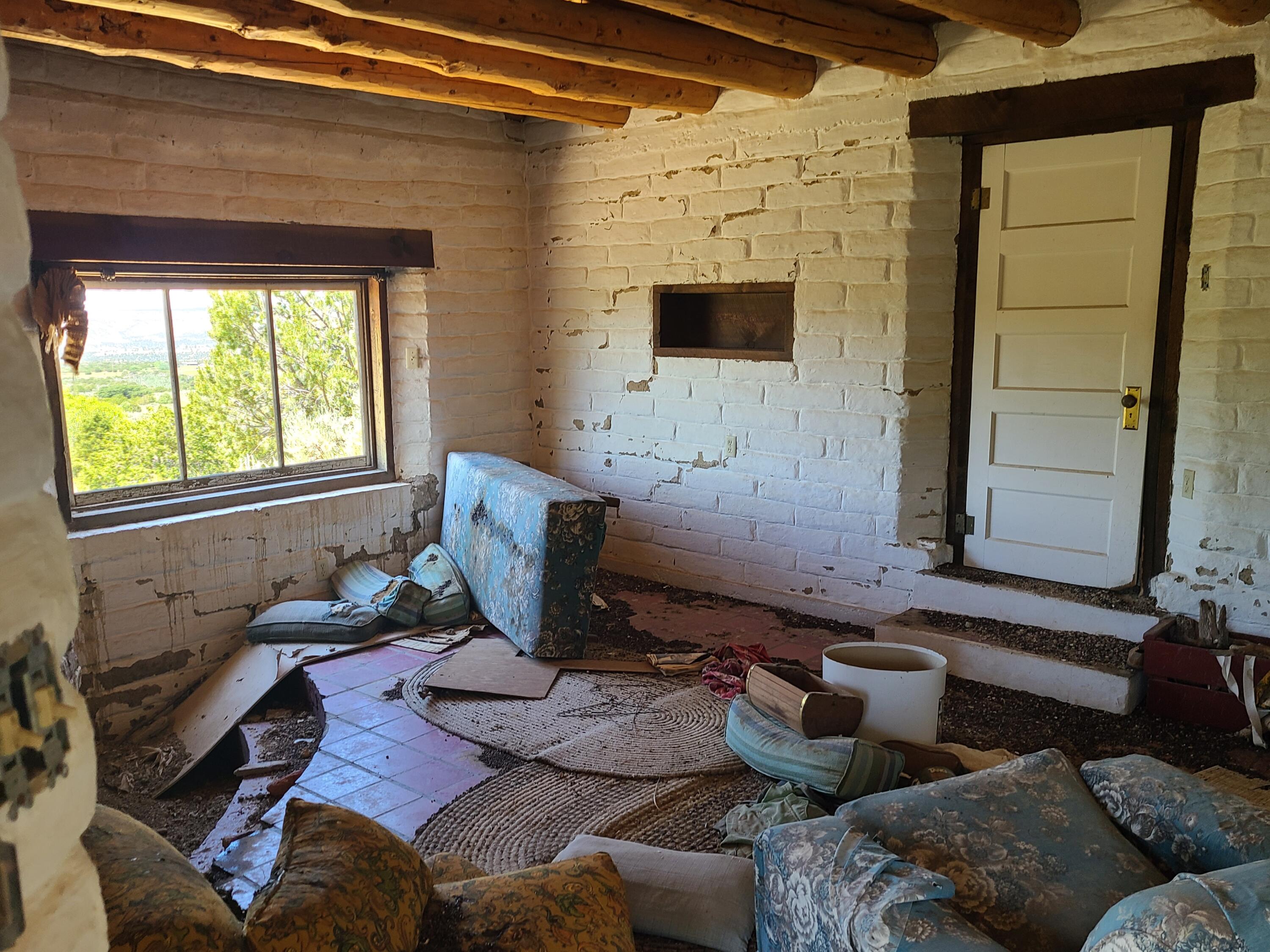 28 Arroyo Hondo Road
