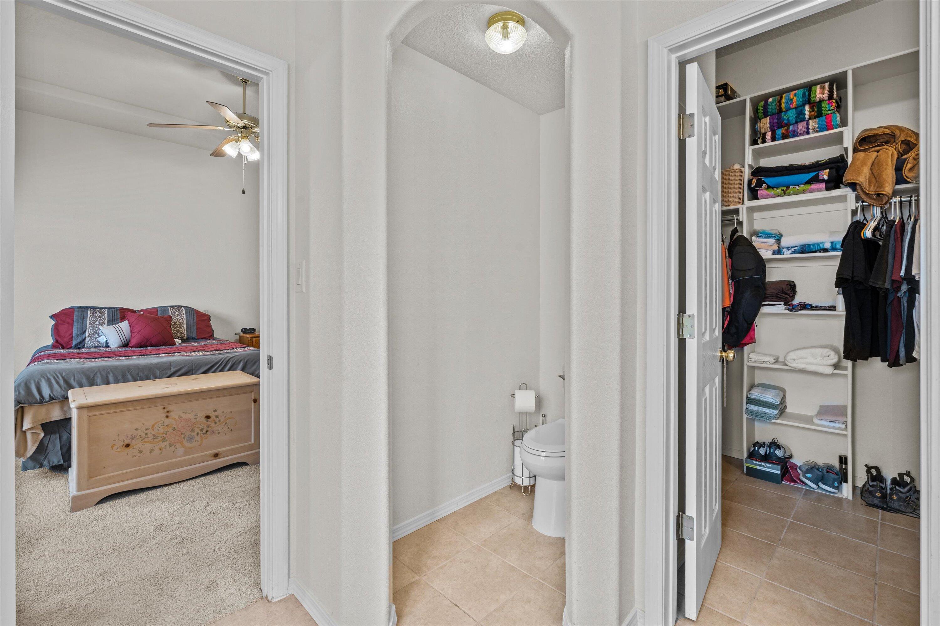 1844 Shadow Leader Place SE