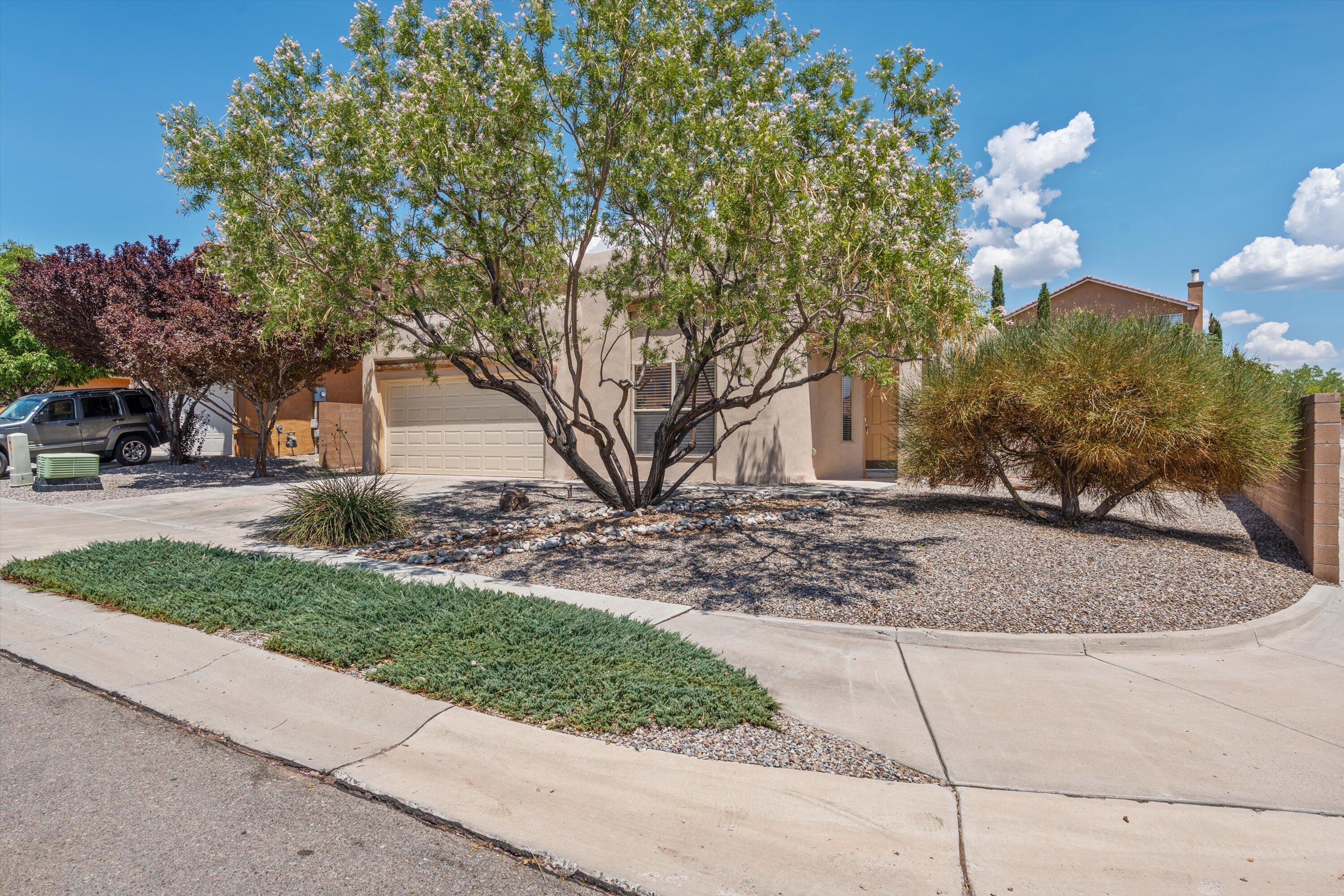 1844 Shadow Leader Place SE
