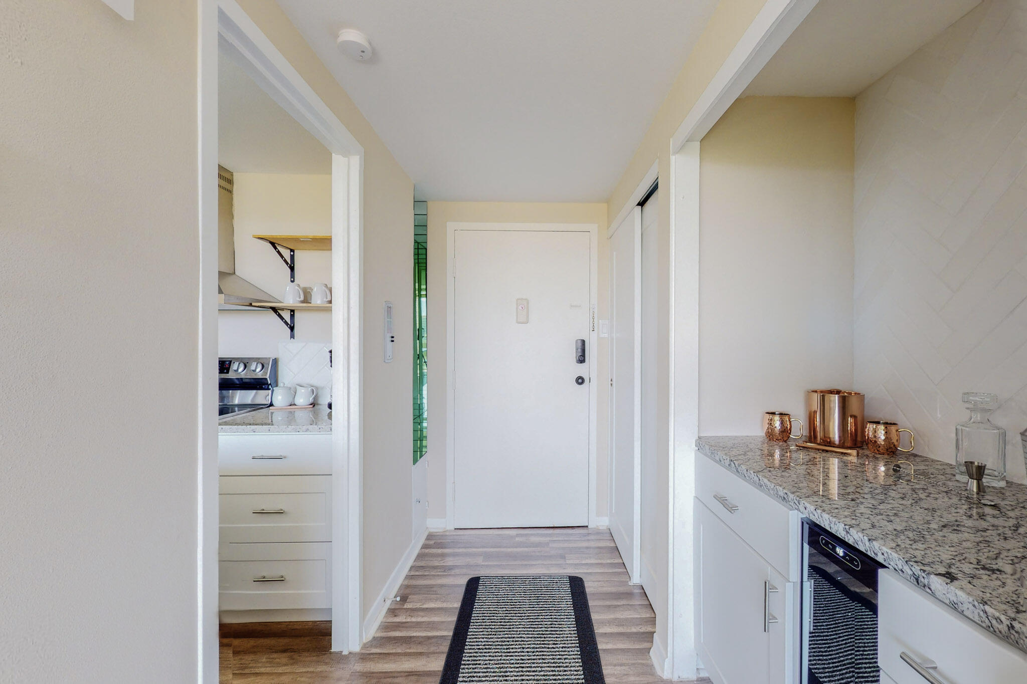 1331 Park Avenue SW 1211