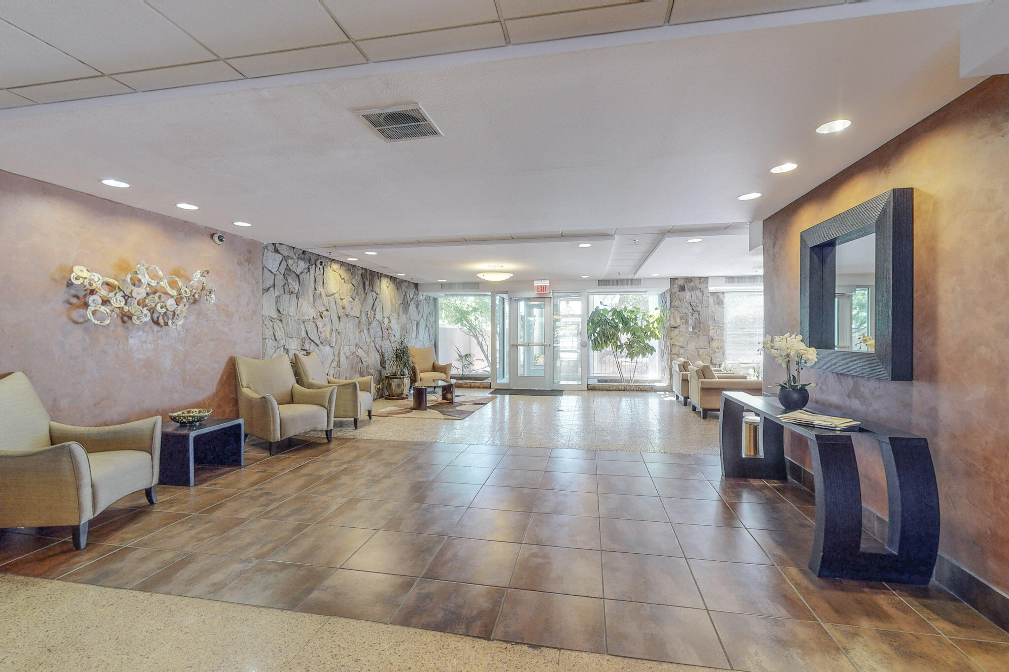 1331 Park Avenue SW 1211
