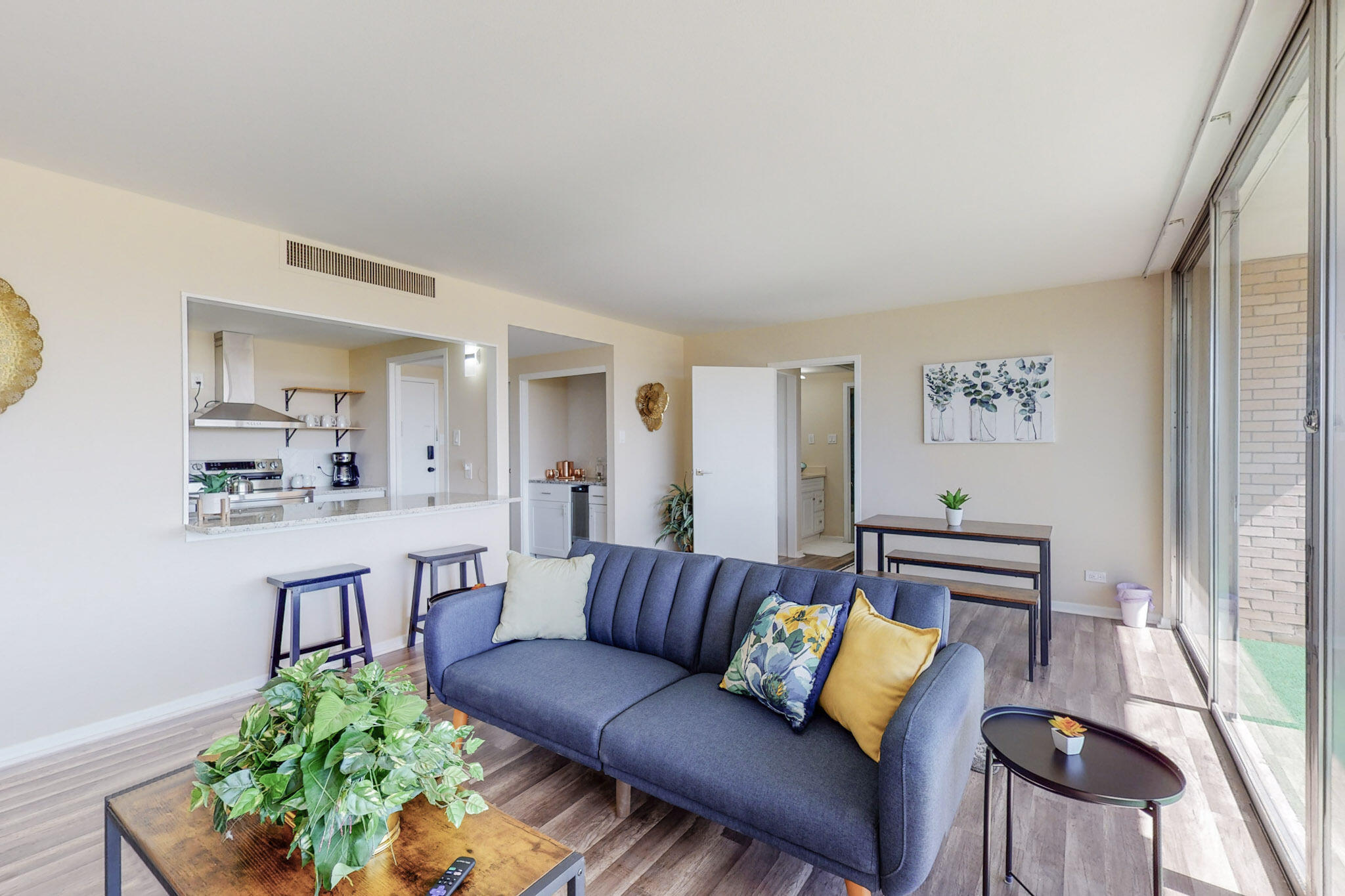 1331 Park Avenue SW 1211
