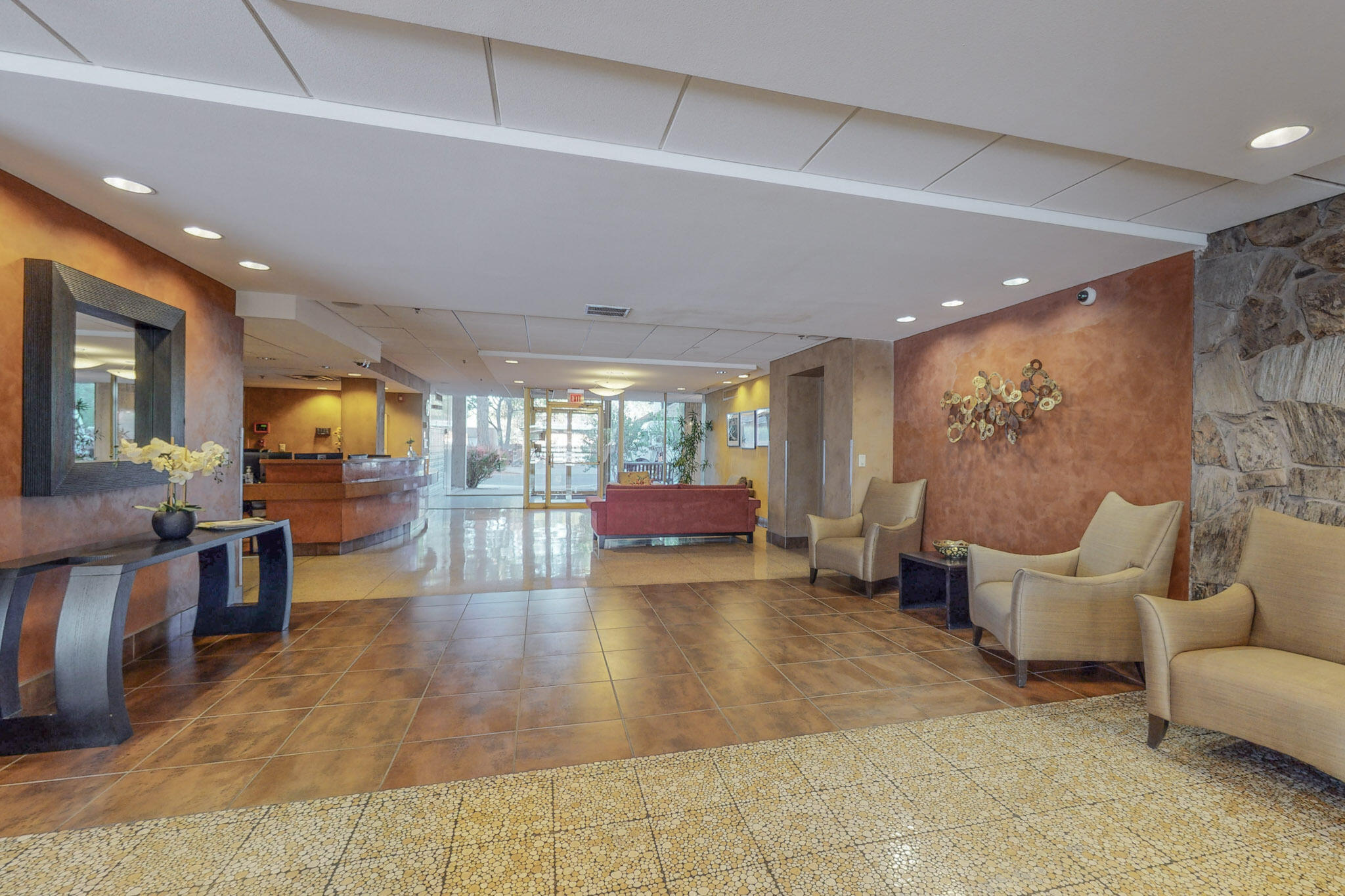 1331 Park Avenue SW 1211