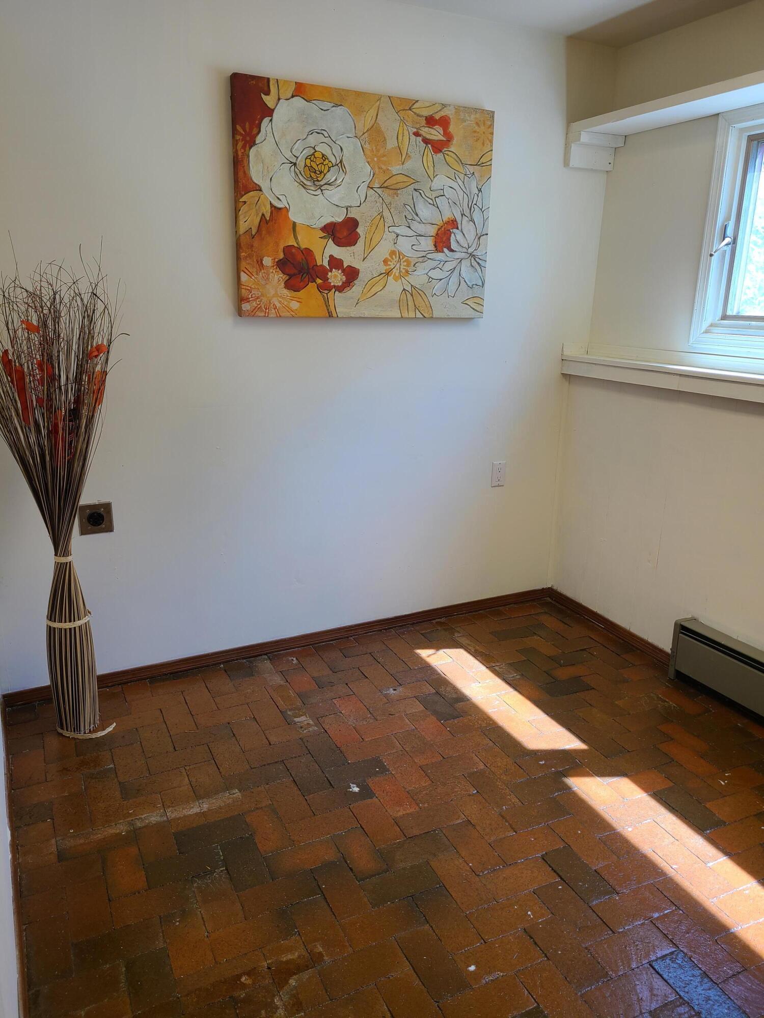 58 W Willard Road