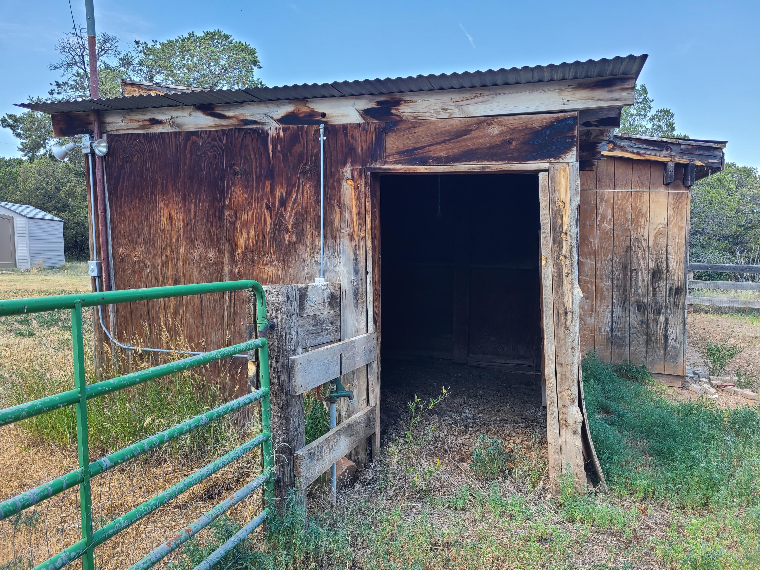 58 W Willard Road