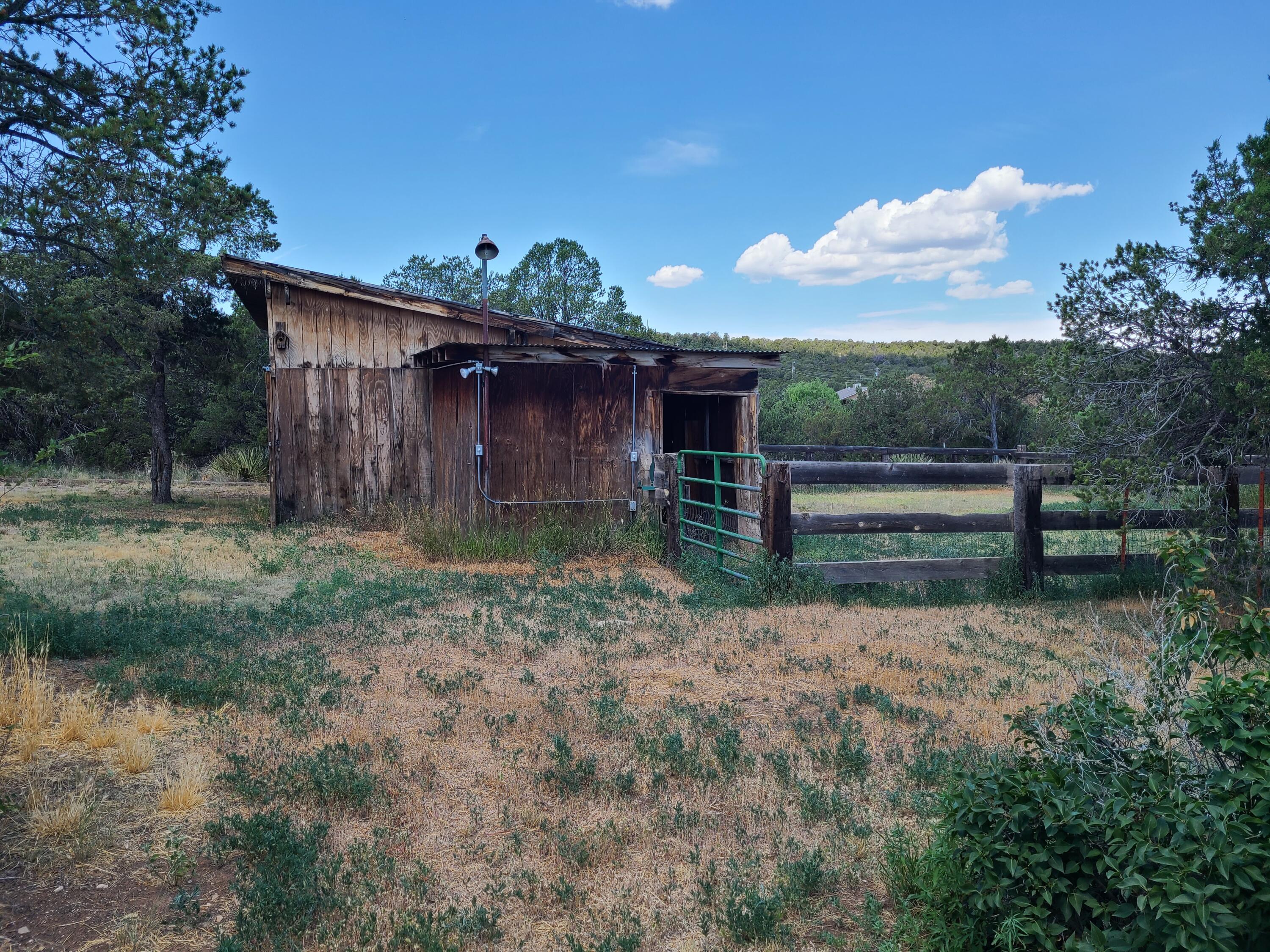 58 W Willard Road