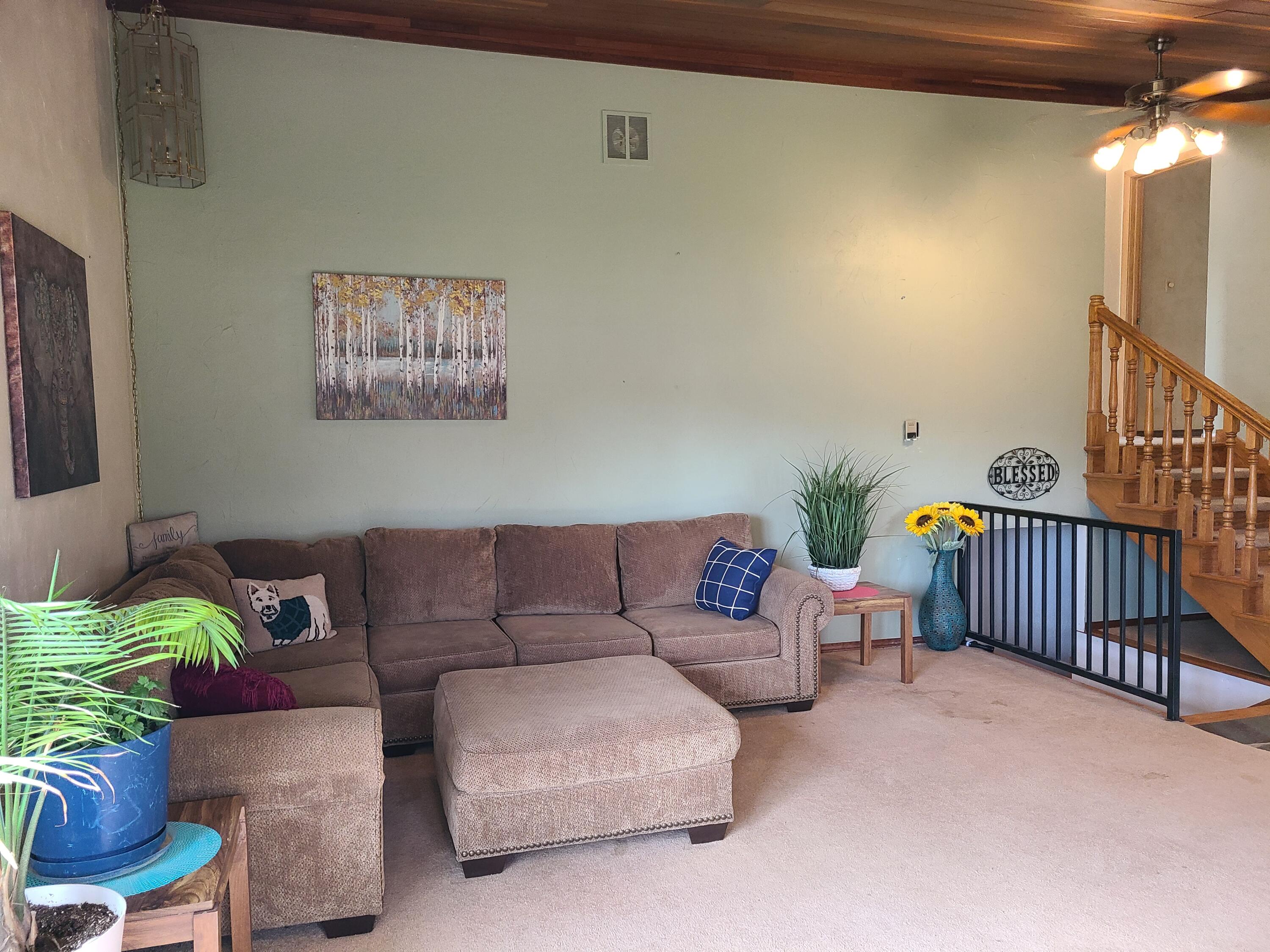 58 W Willard Road
