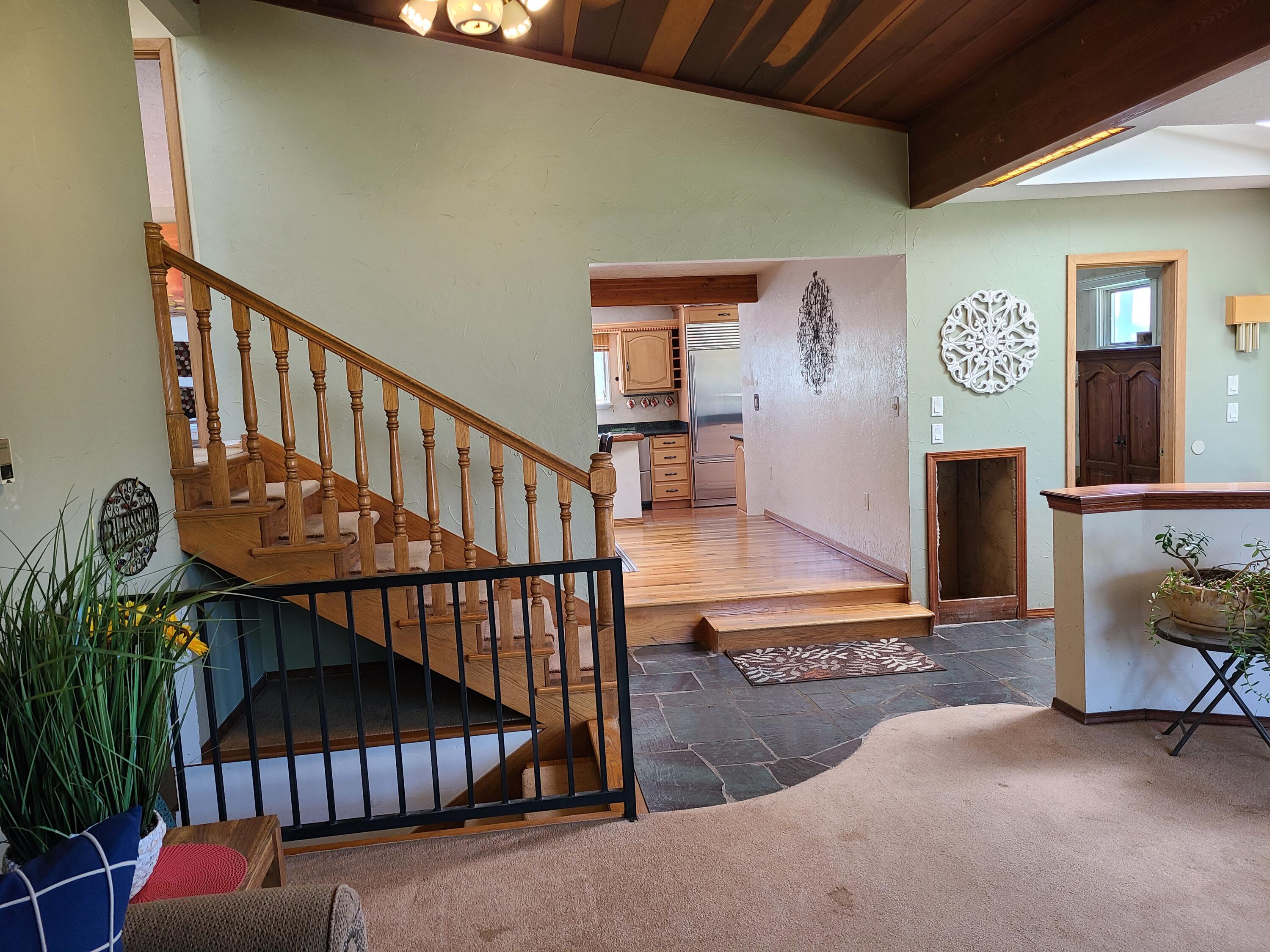 58 W Willard Road