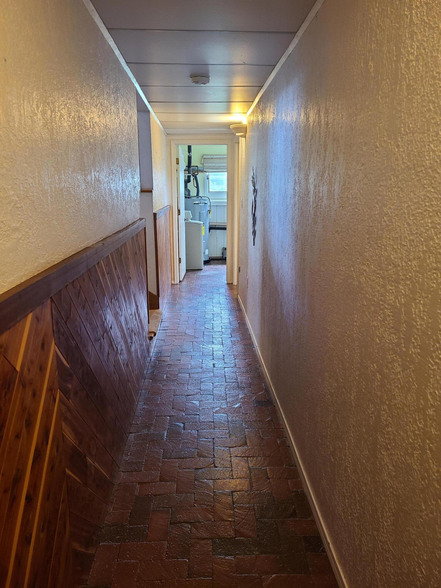 58 W Willard Road