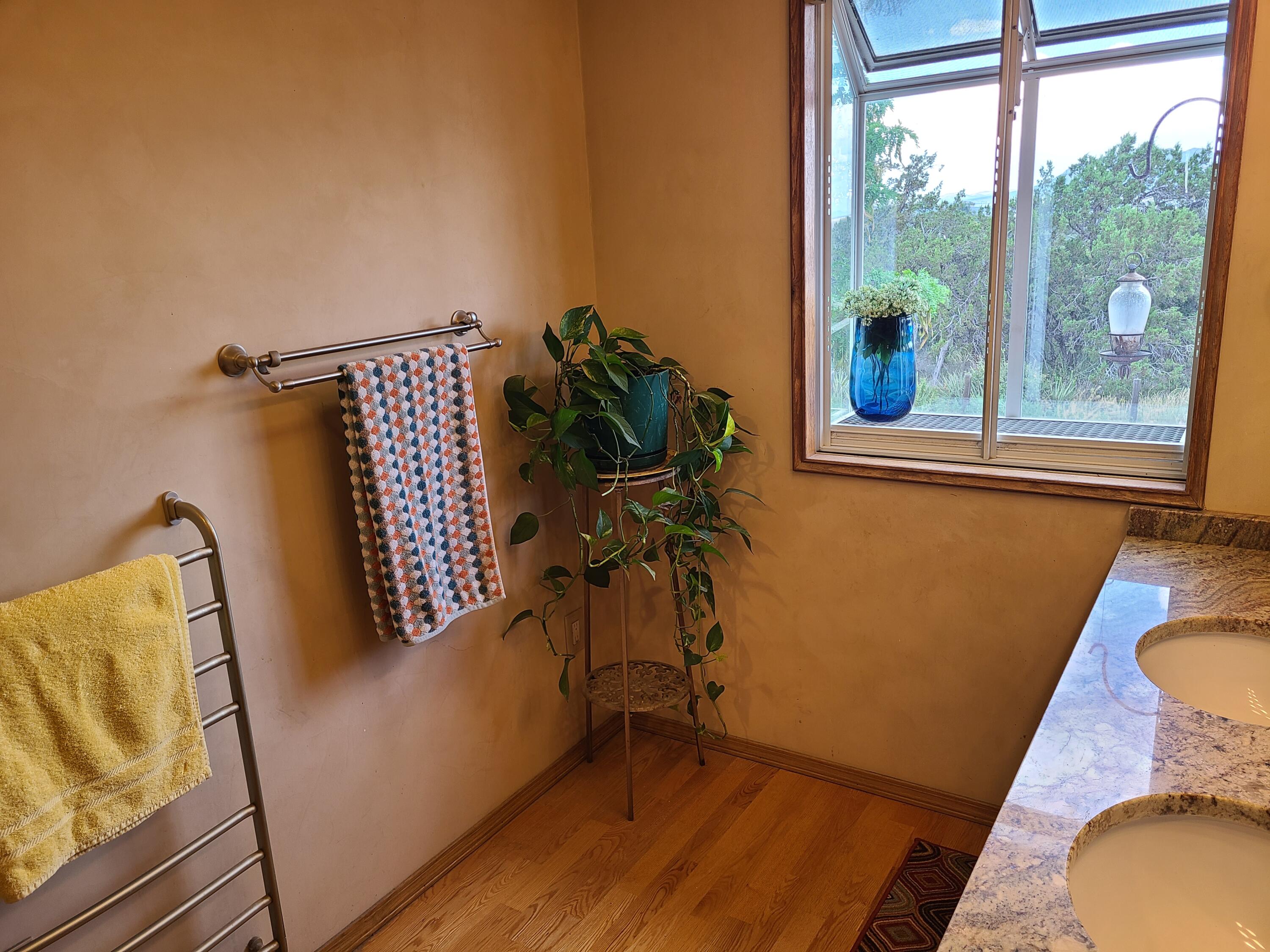 58 W Willard Road