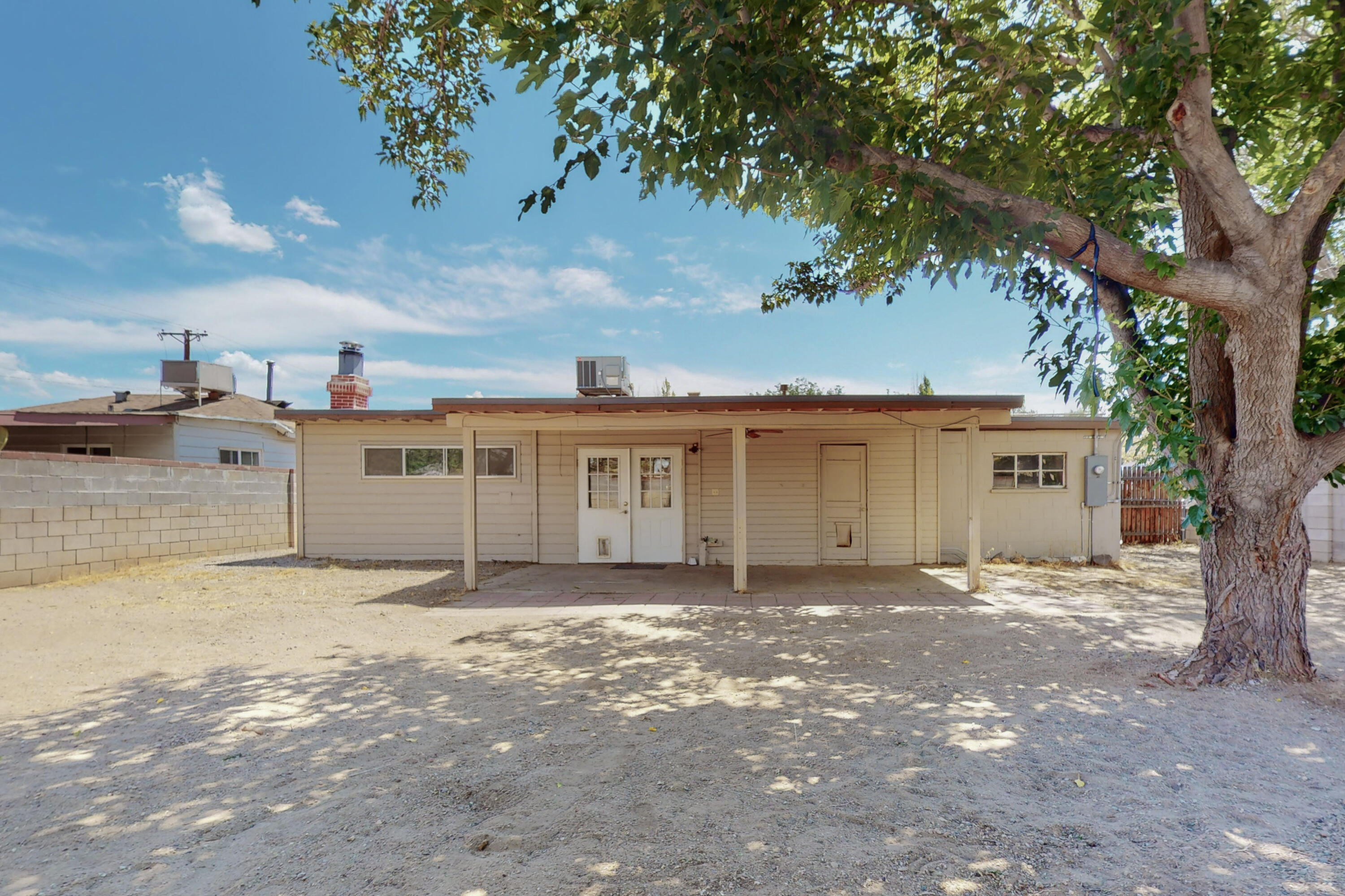 8815 Fairbanks Road NE