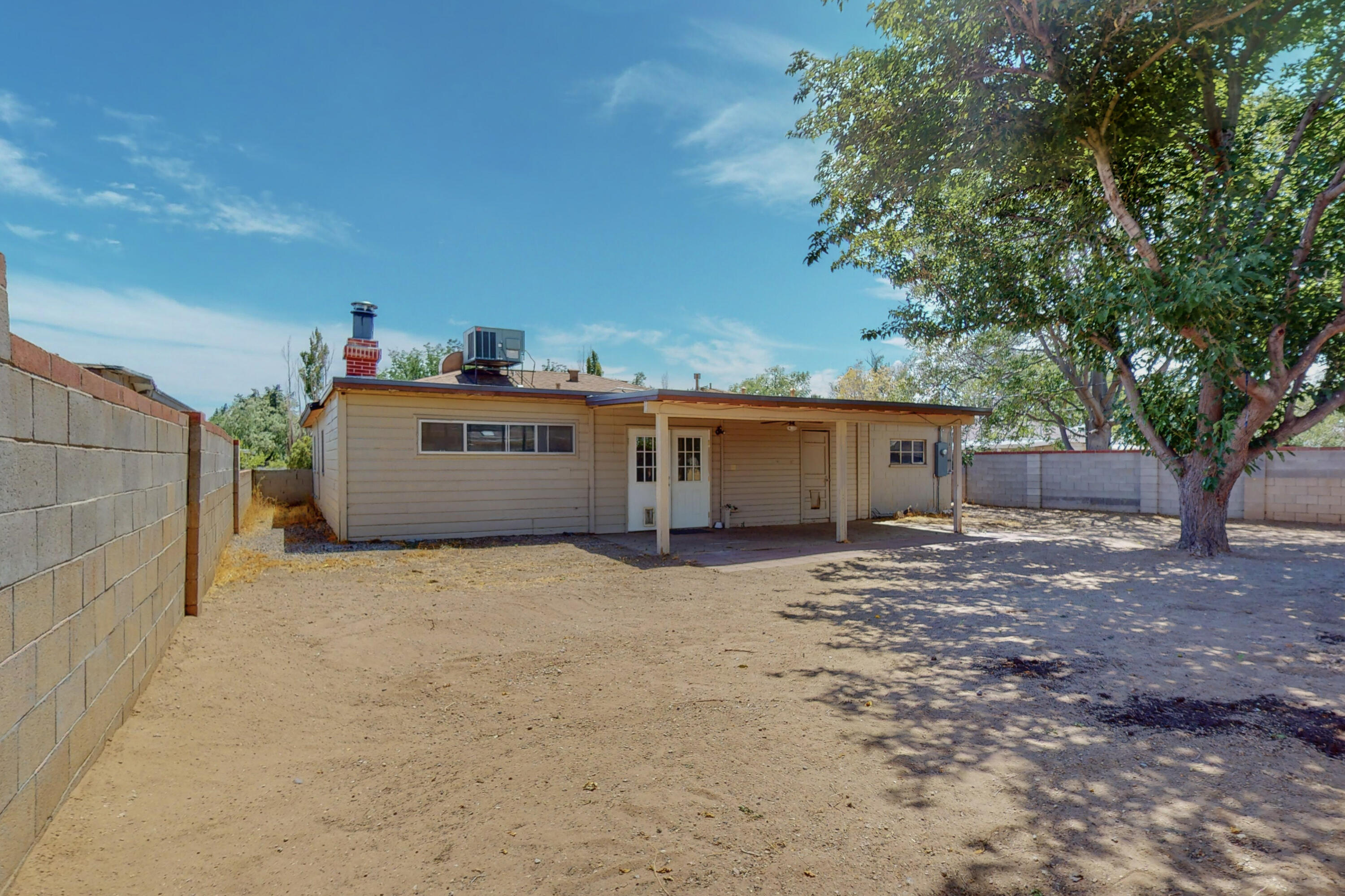 8815 Fairbanks Road NE