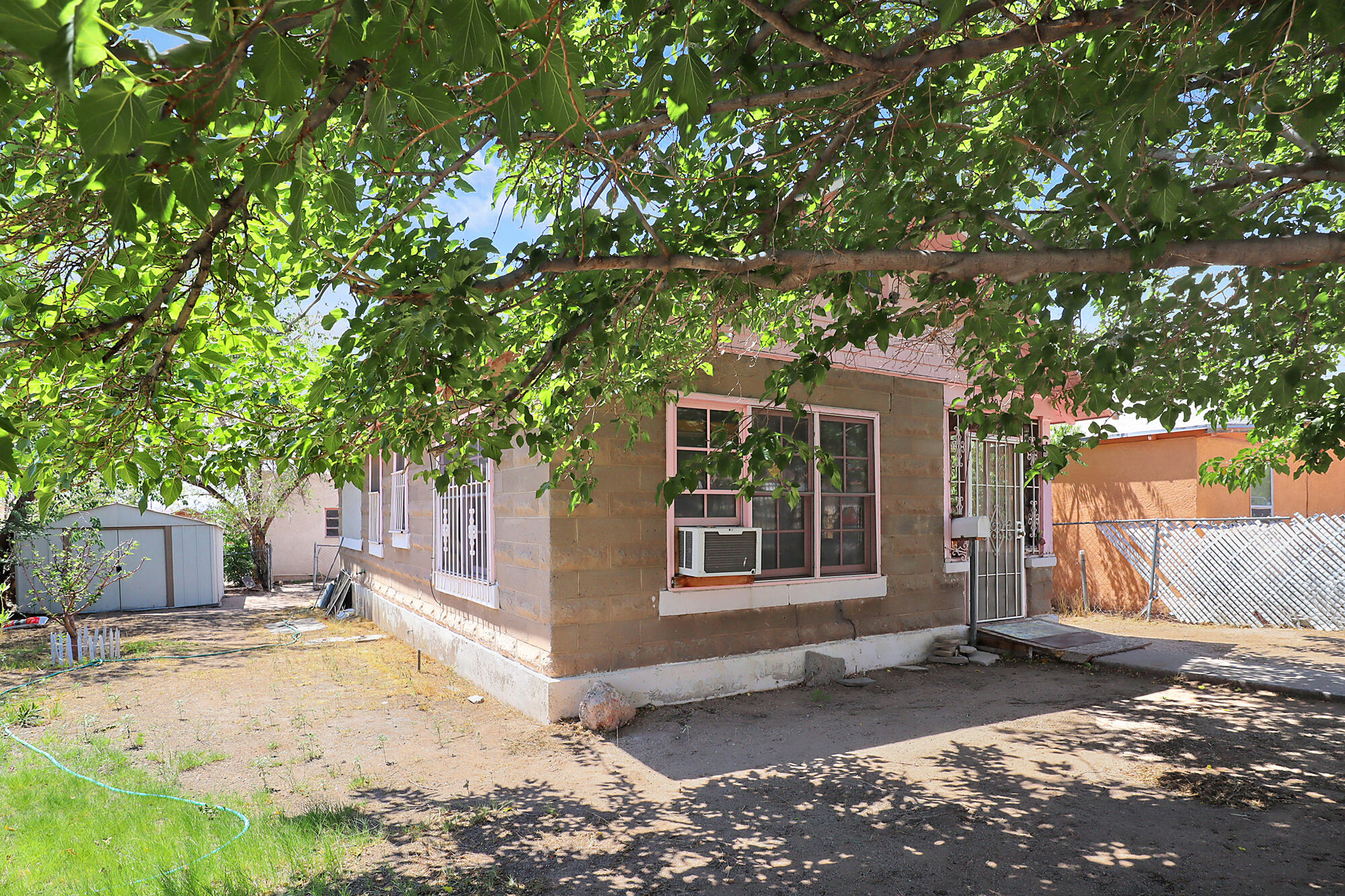 1307 Edith Boulevard SE