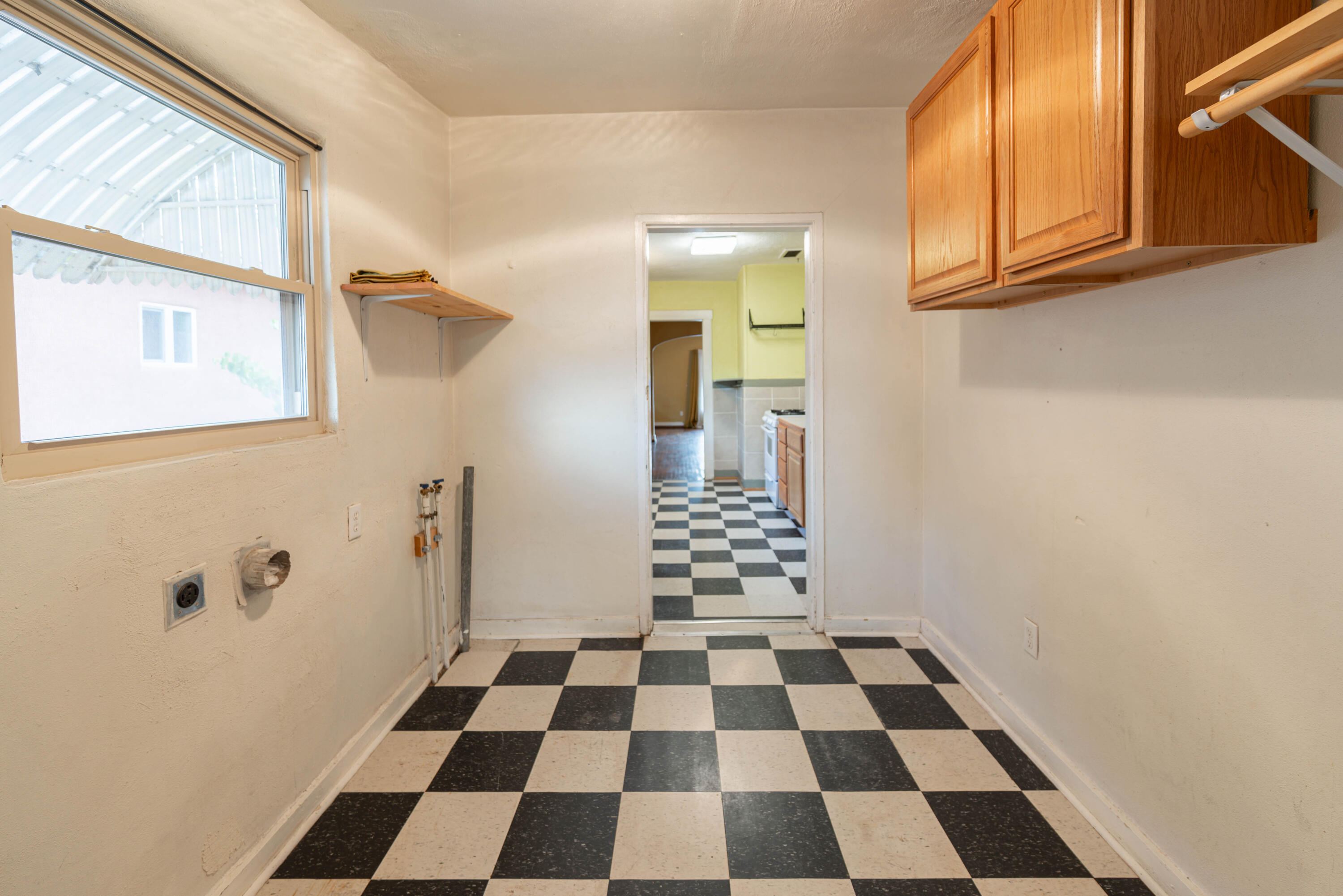 1208 12th Street NW