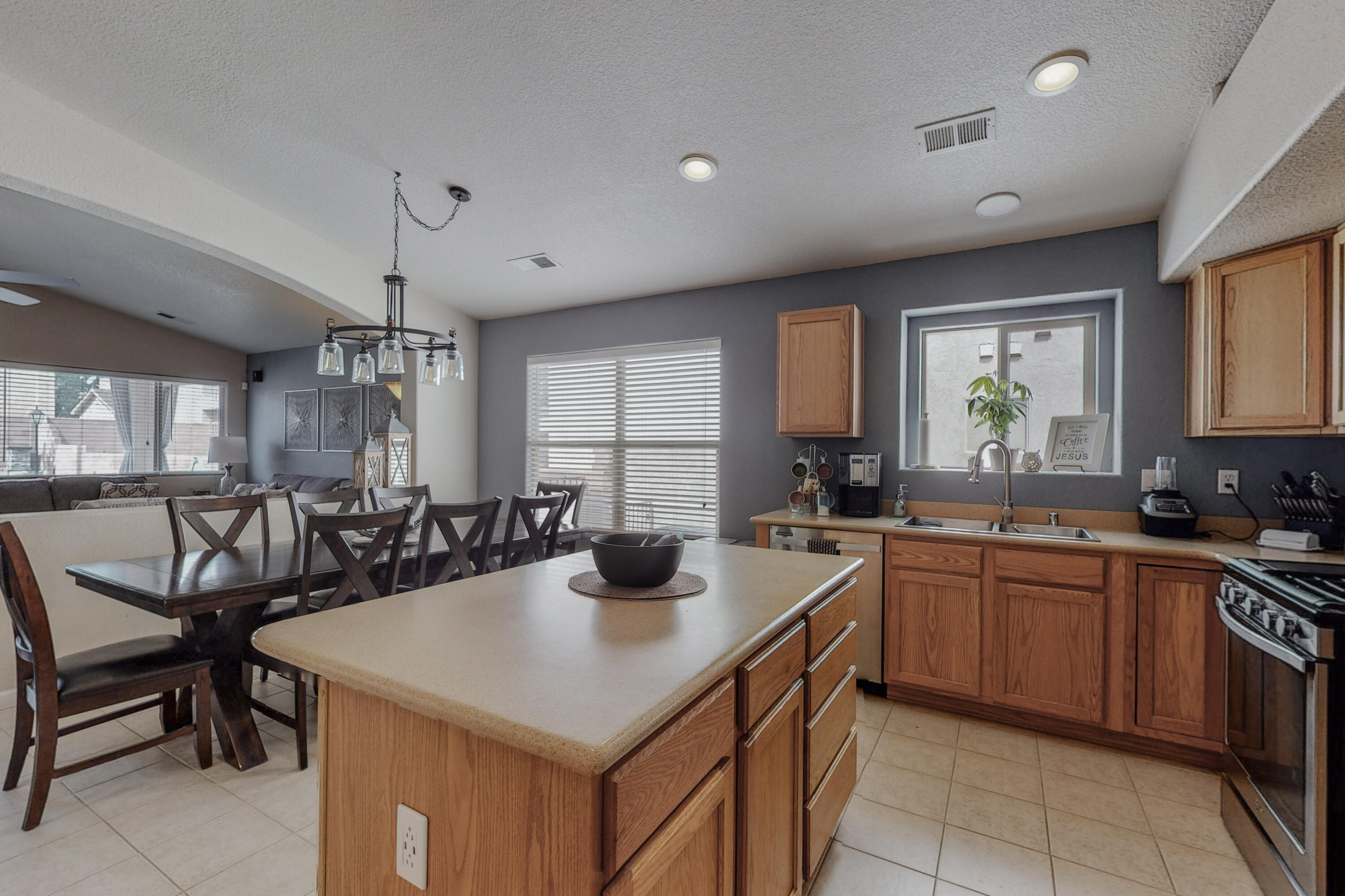 10431 Borrego Creek Drive NW