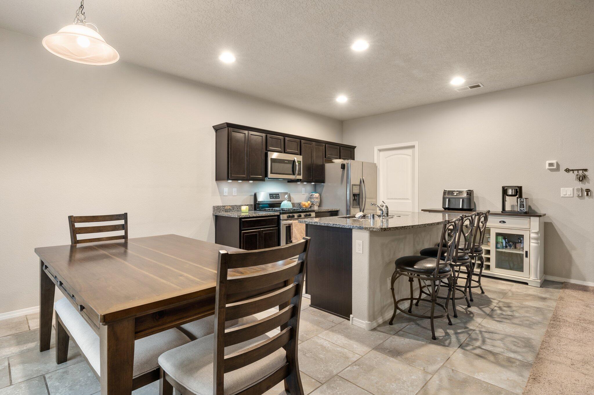 2451 Del Timbre Lane SW