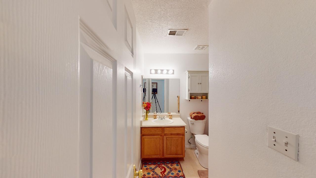10523 Brookline Place NW