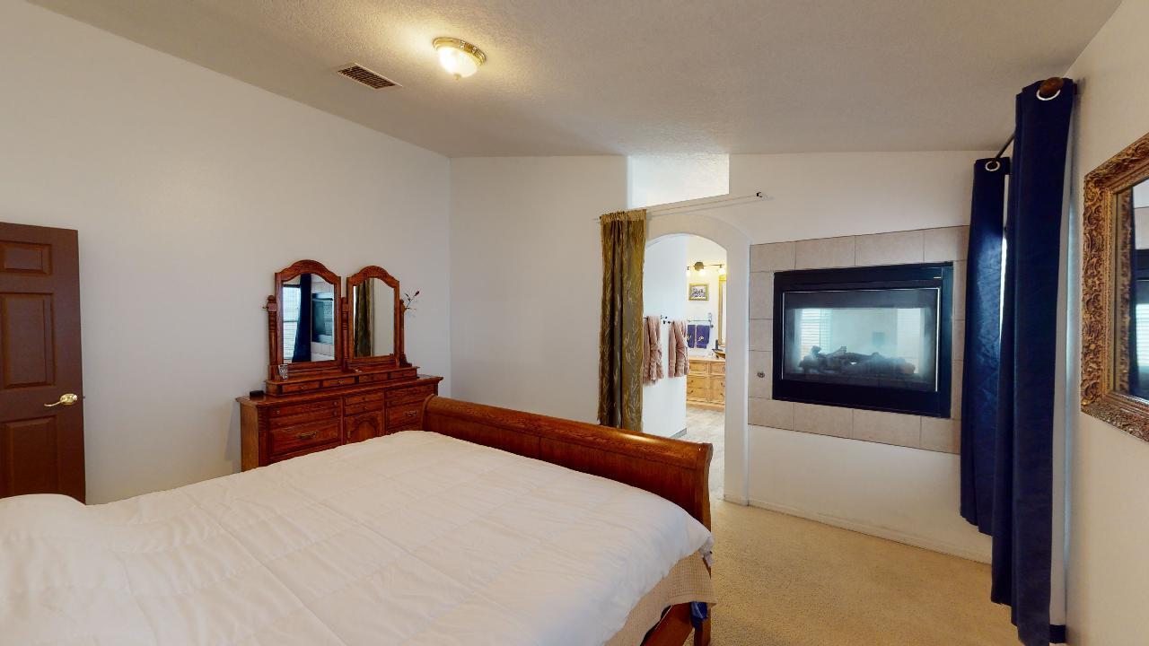 10523 Brookline Place NW