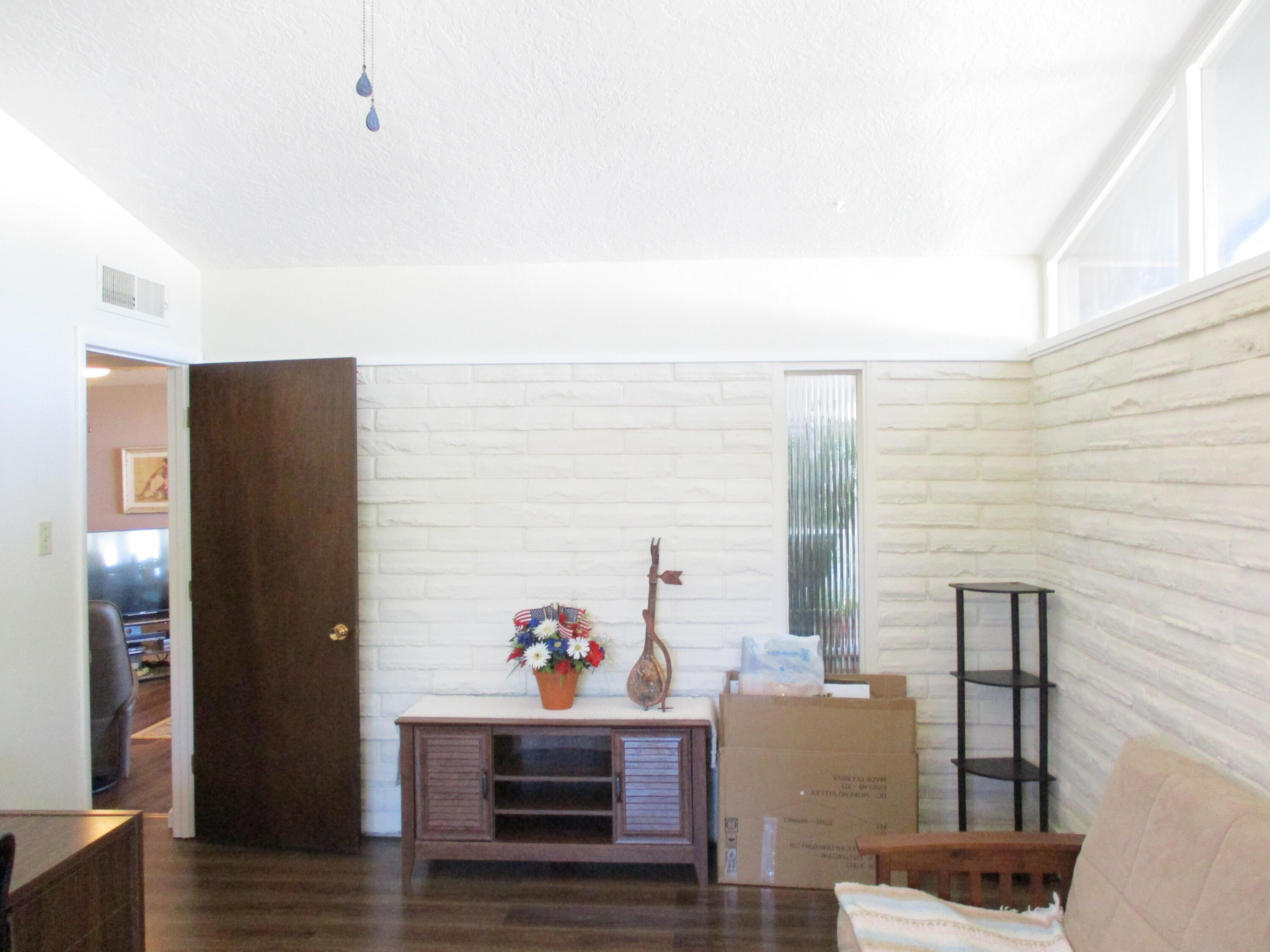 1533 Figueroa Drive NE