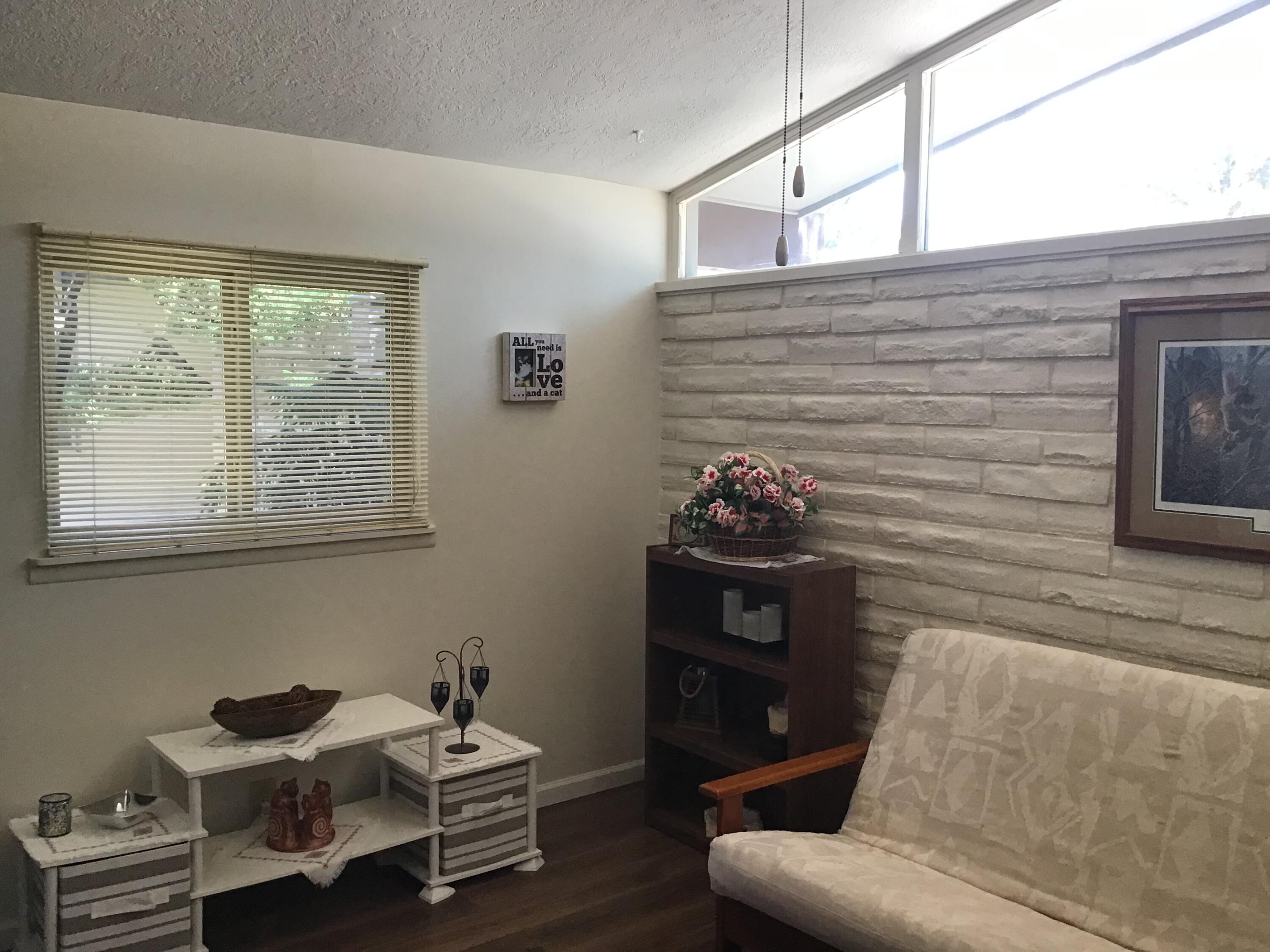 1533 Figueroa Drive NE