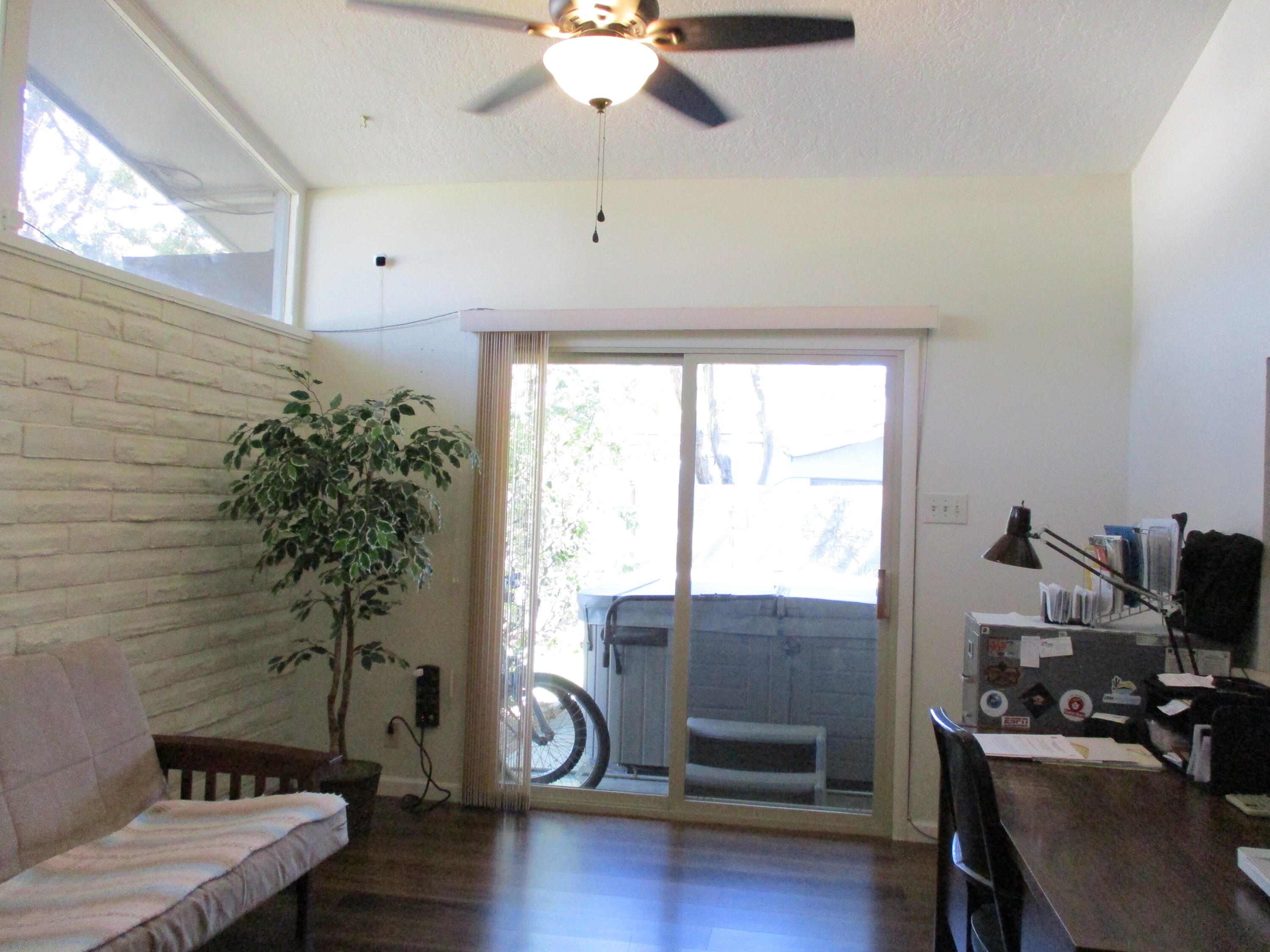 1533 Figueroa Drive NE
