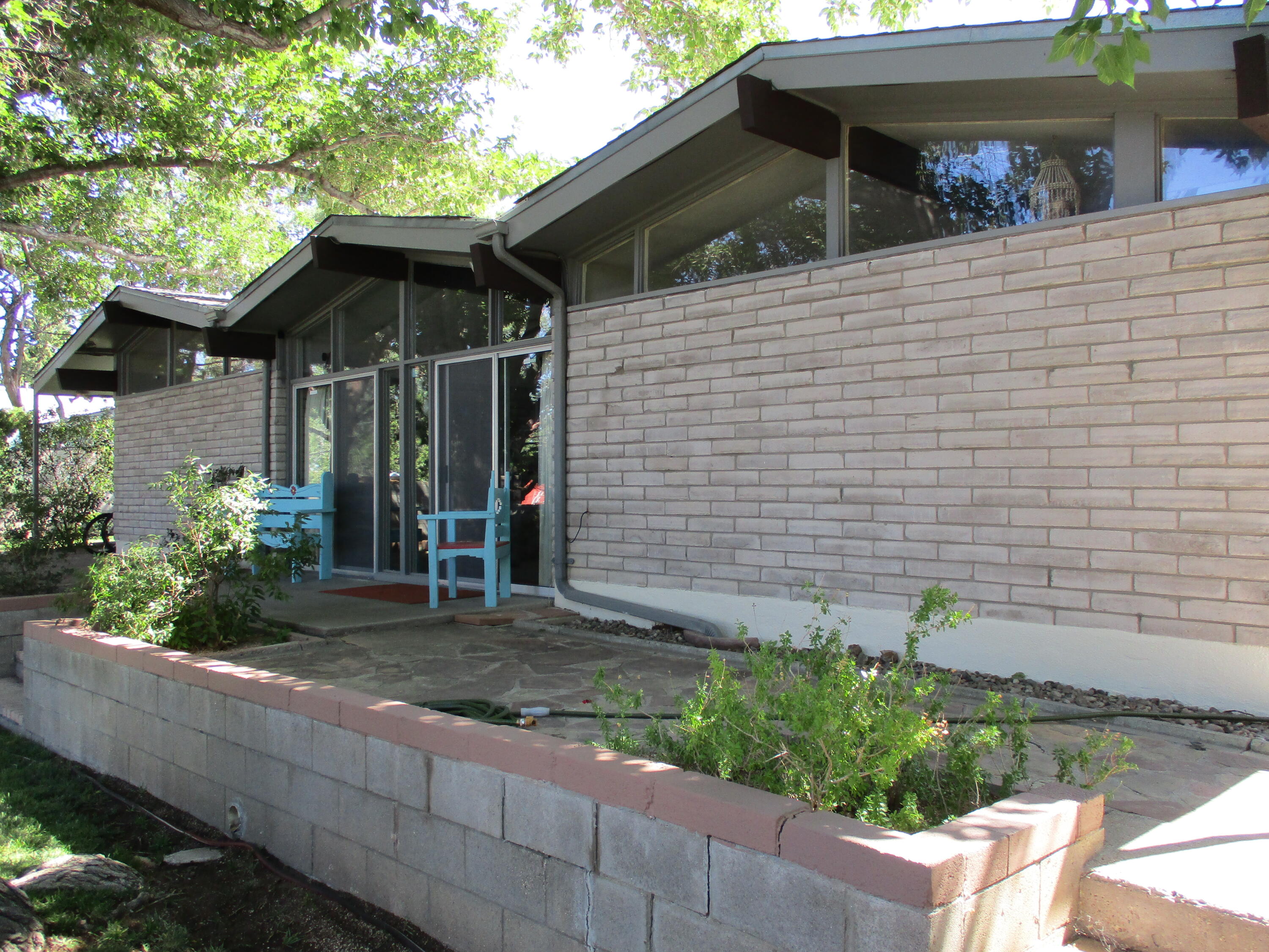 1533 Figueroa Drive NE