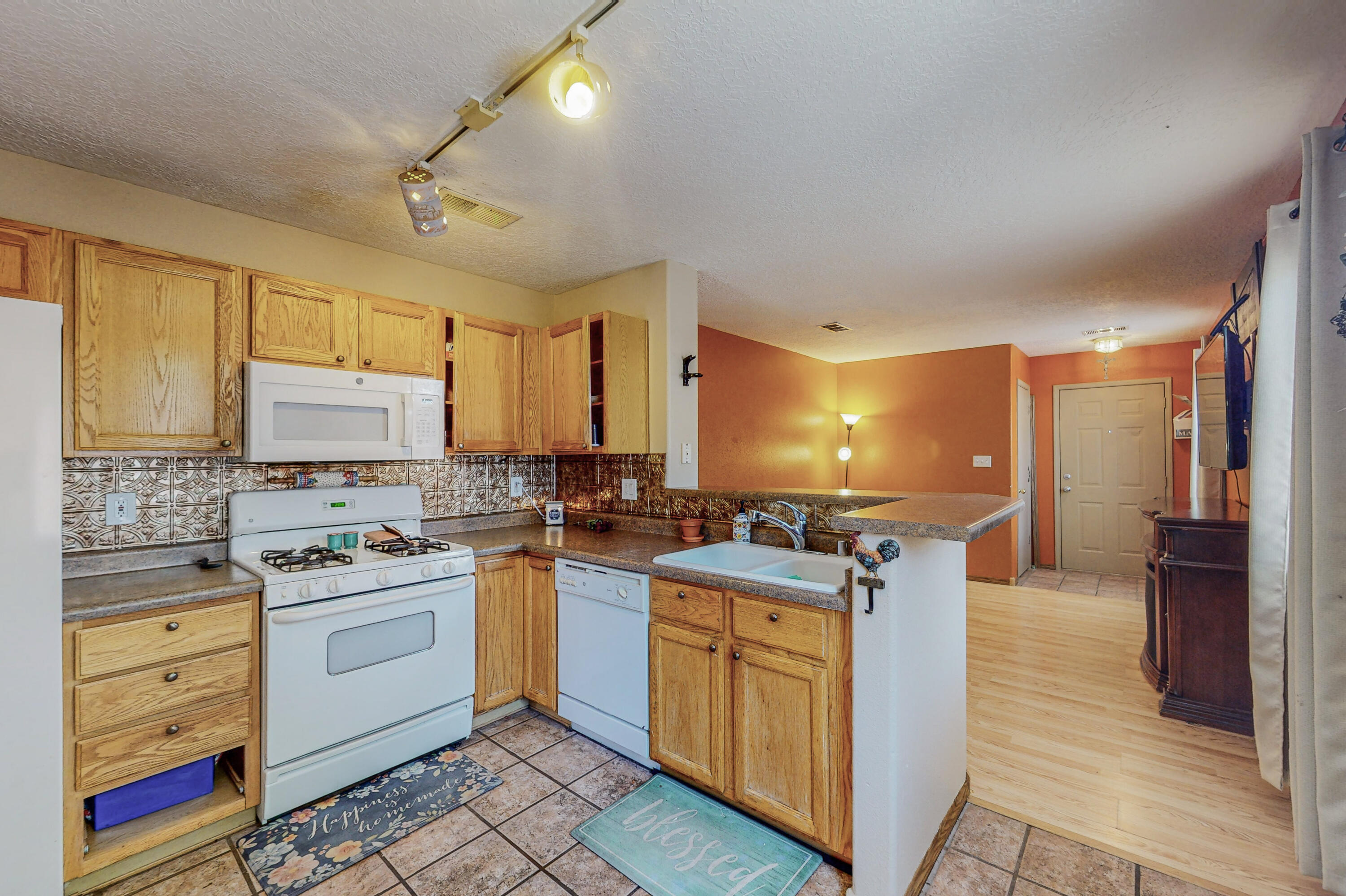 7301 Seven Falls Court