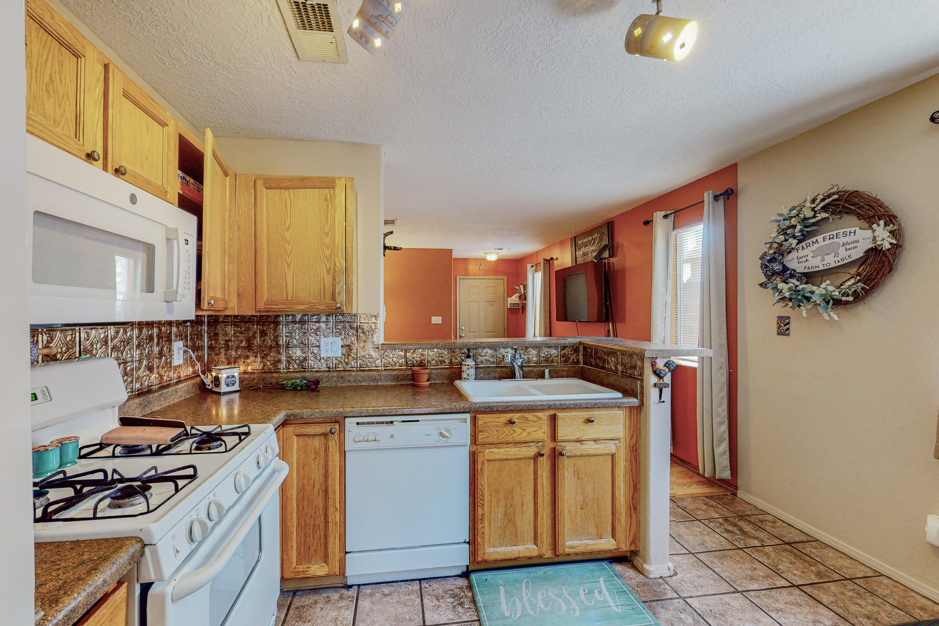 7301 Seven Falls Court