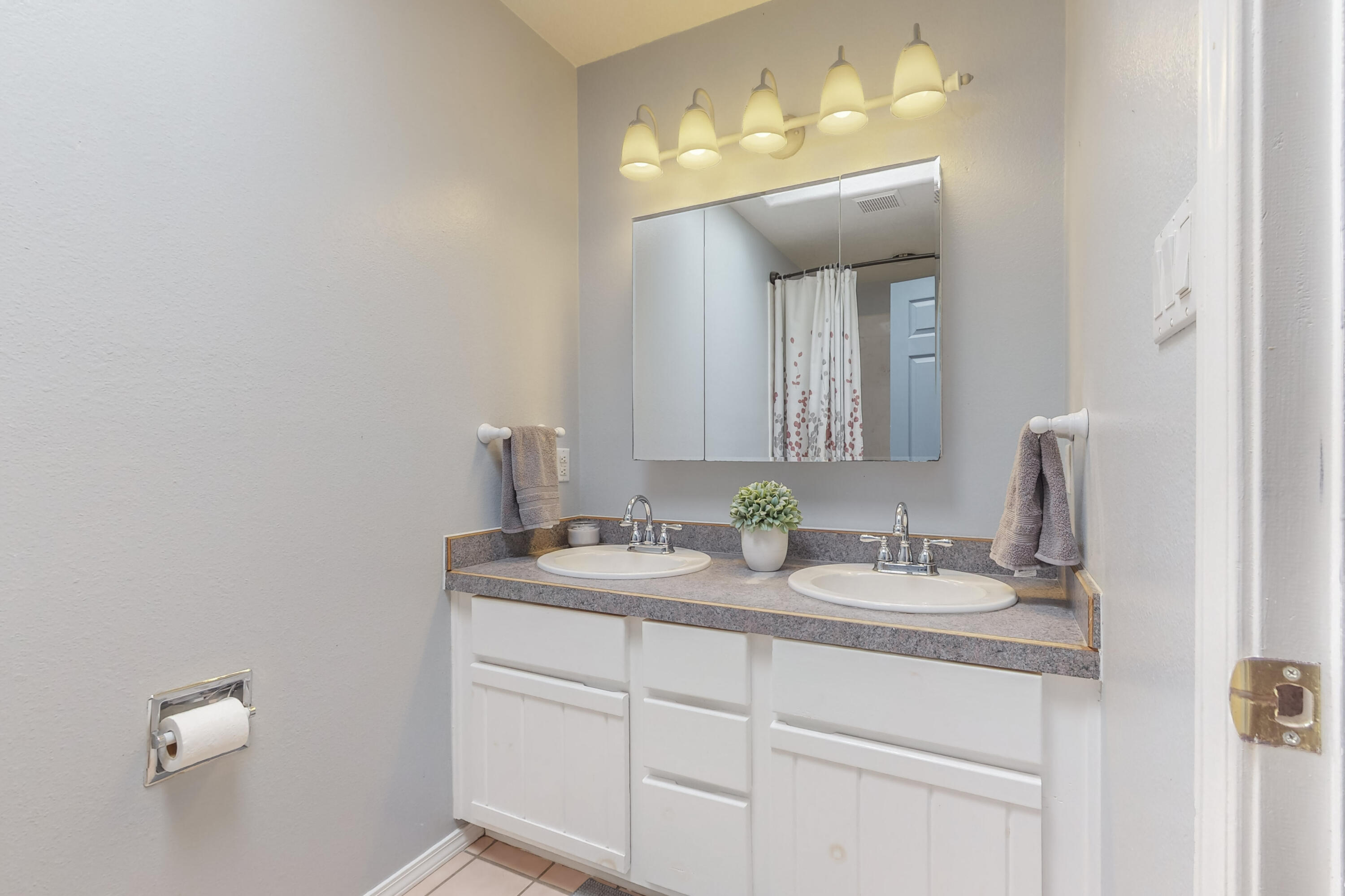 11 Sagebrush Court