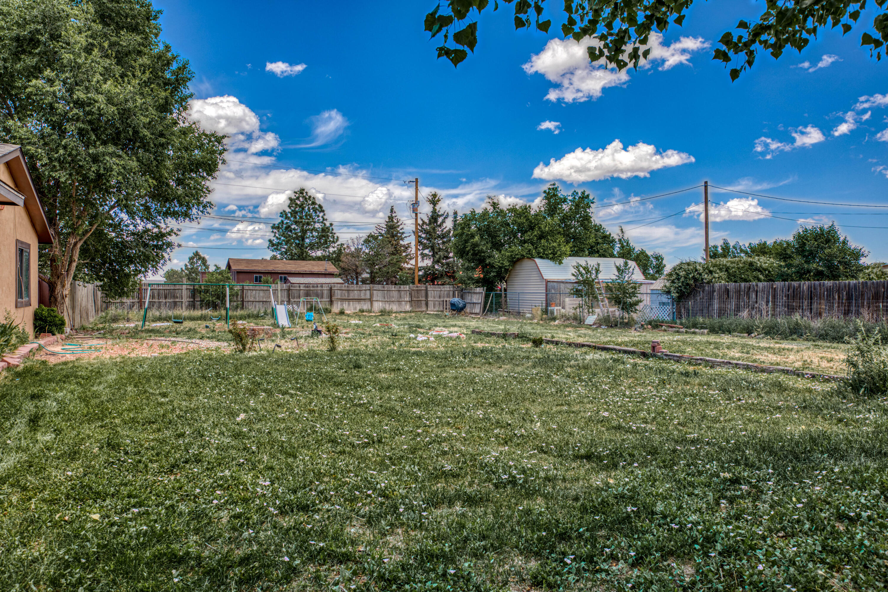 215 E Link Avenue