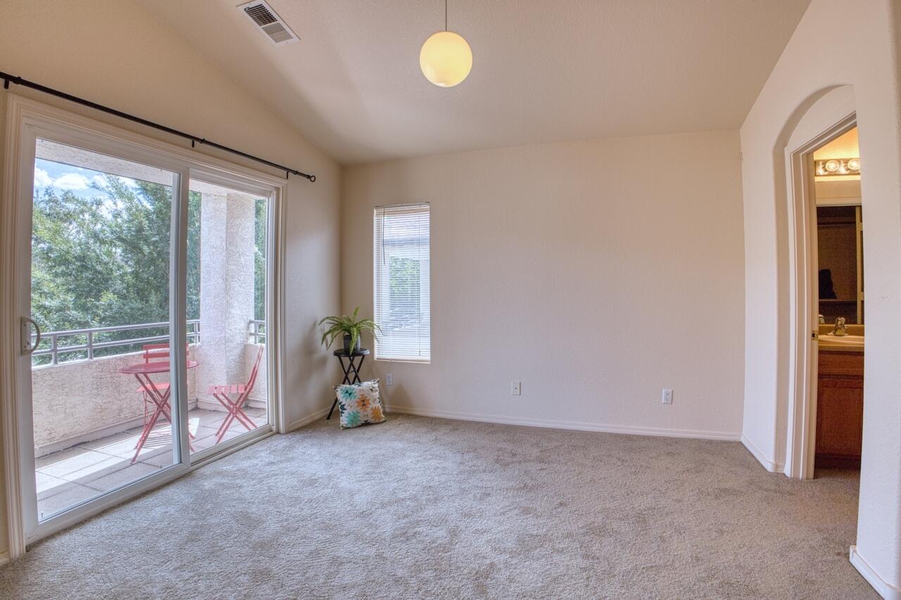 6501 San Antonio Drive NE Unit: 3701