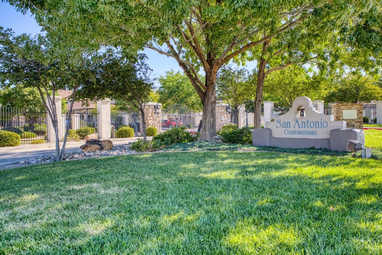 6501 San Antonio Drive NE Unit: 3701