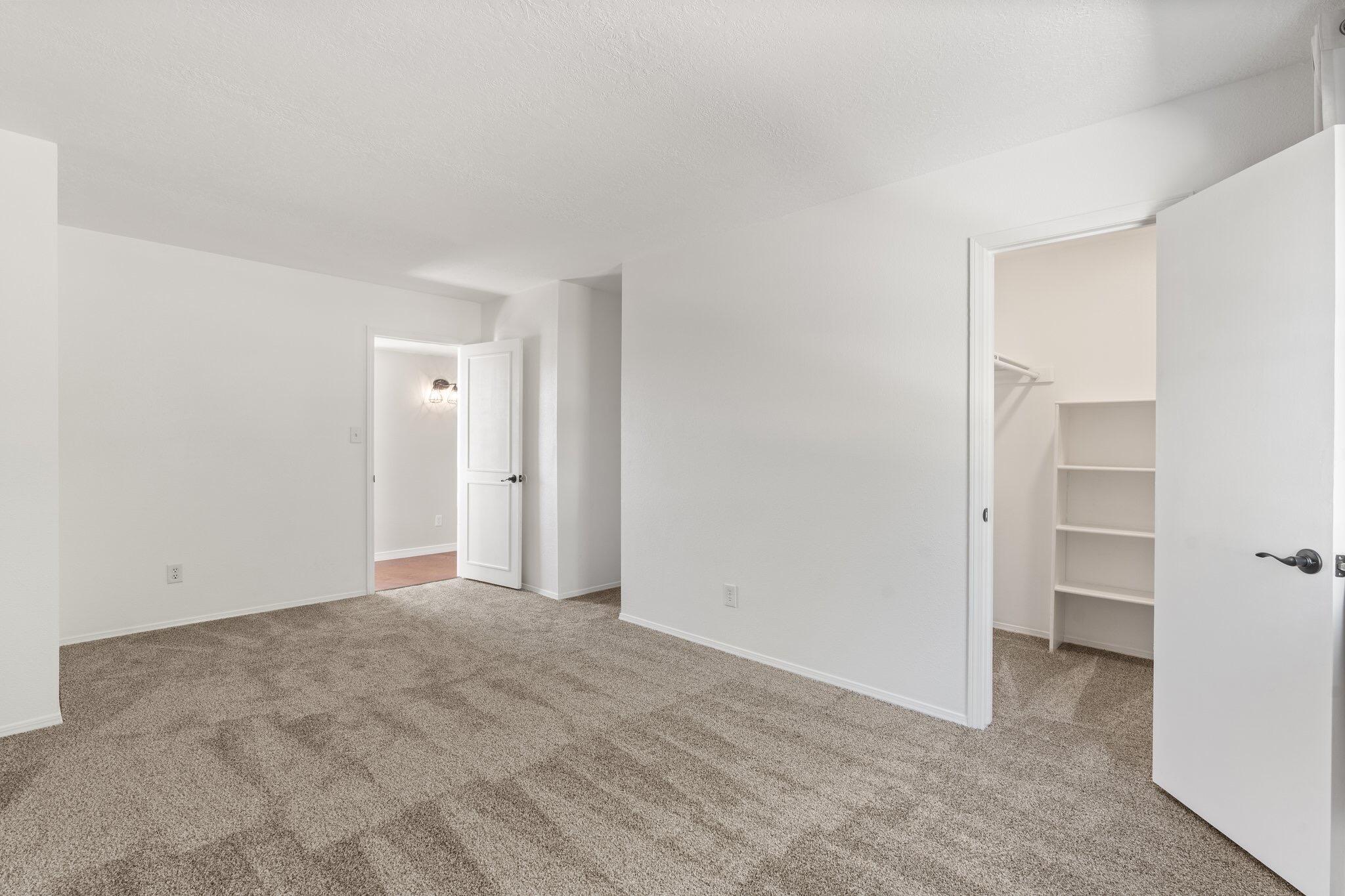 320 Bonnie St. SE