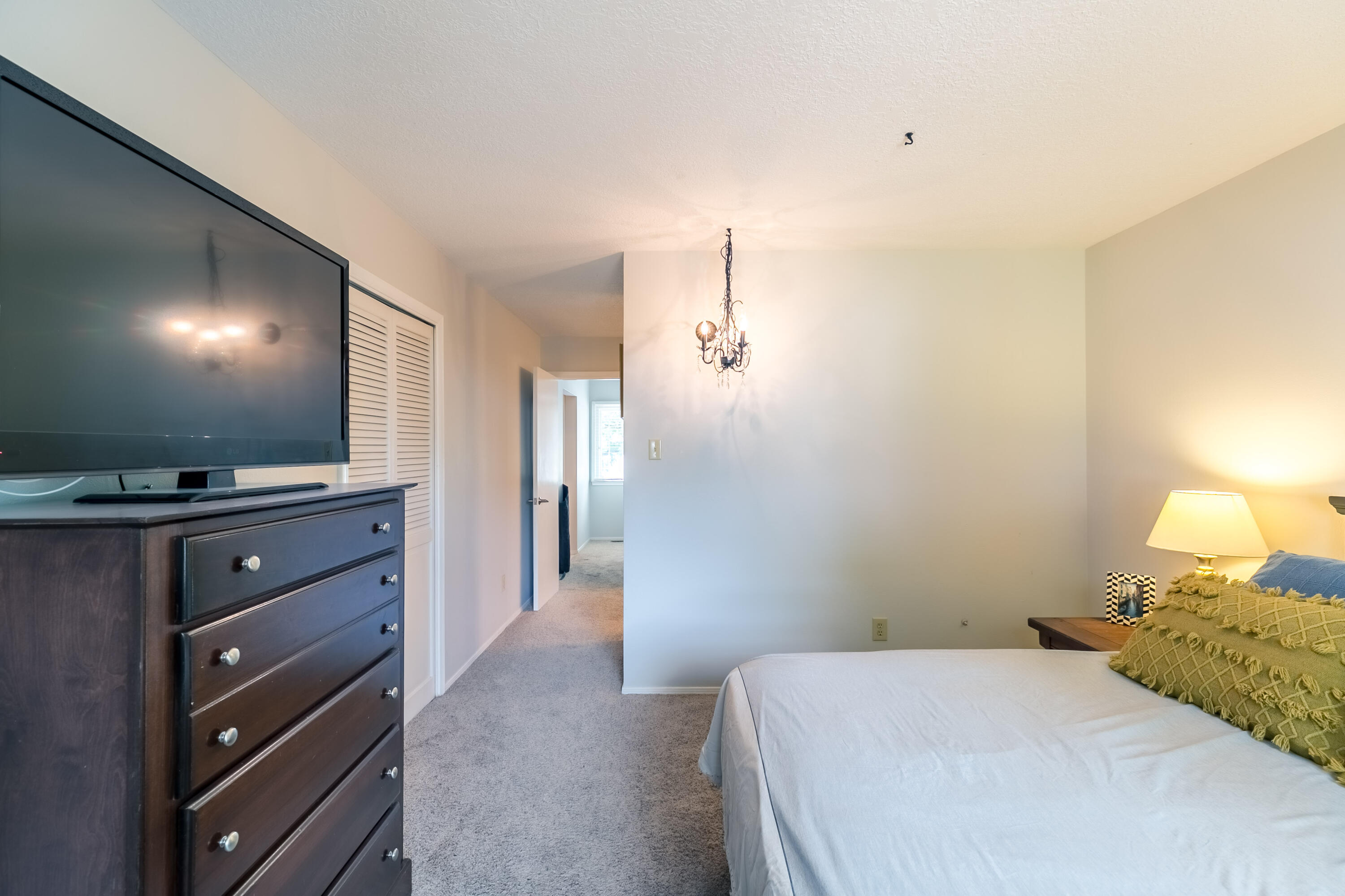 7911 Palo Duro Avenue NE