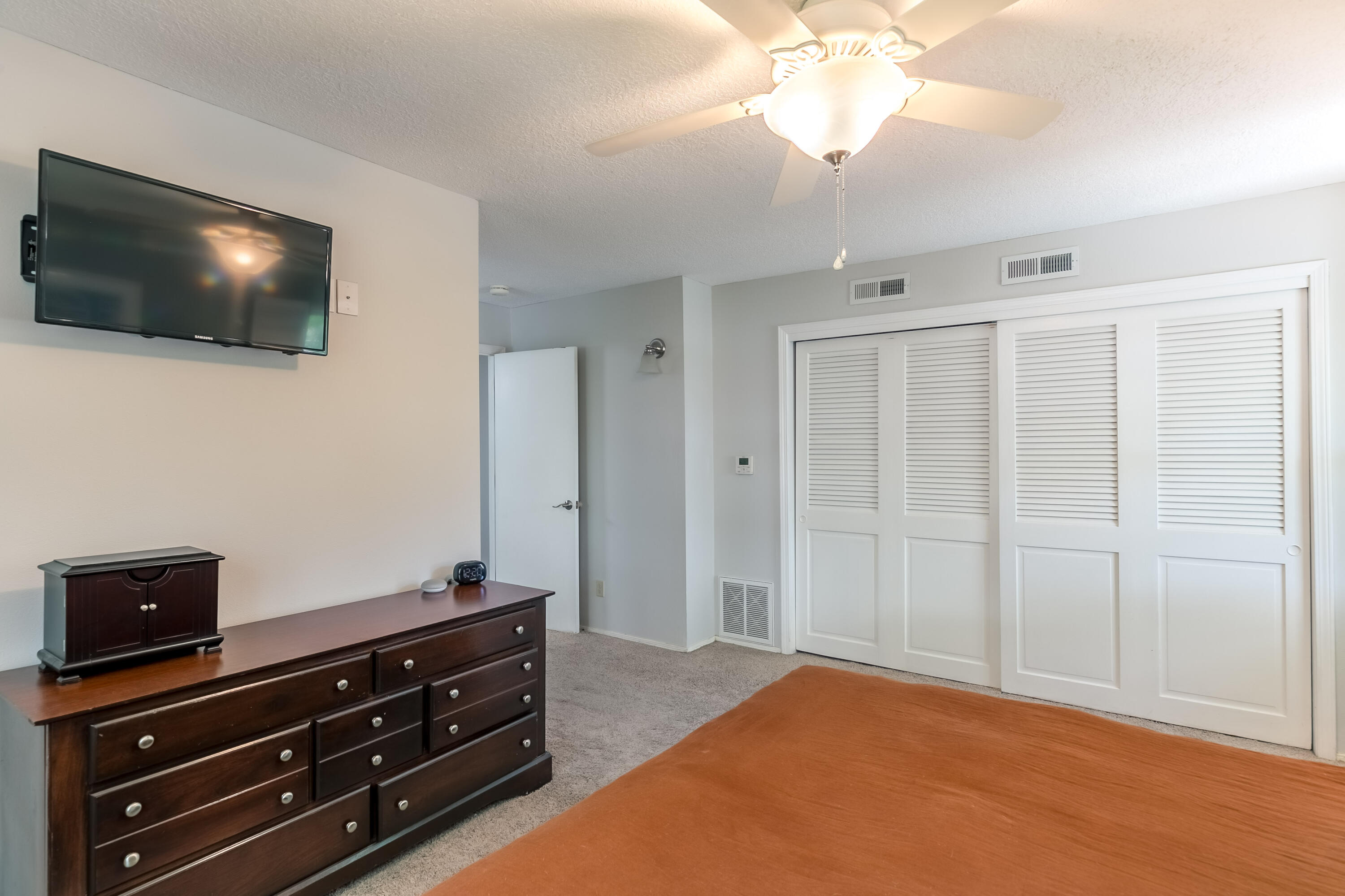 7911 Palo Duro Avenue NE
