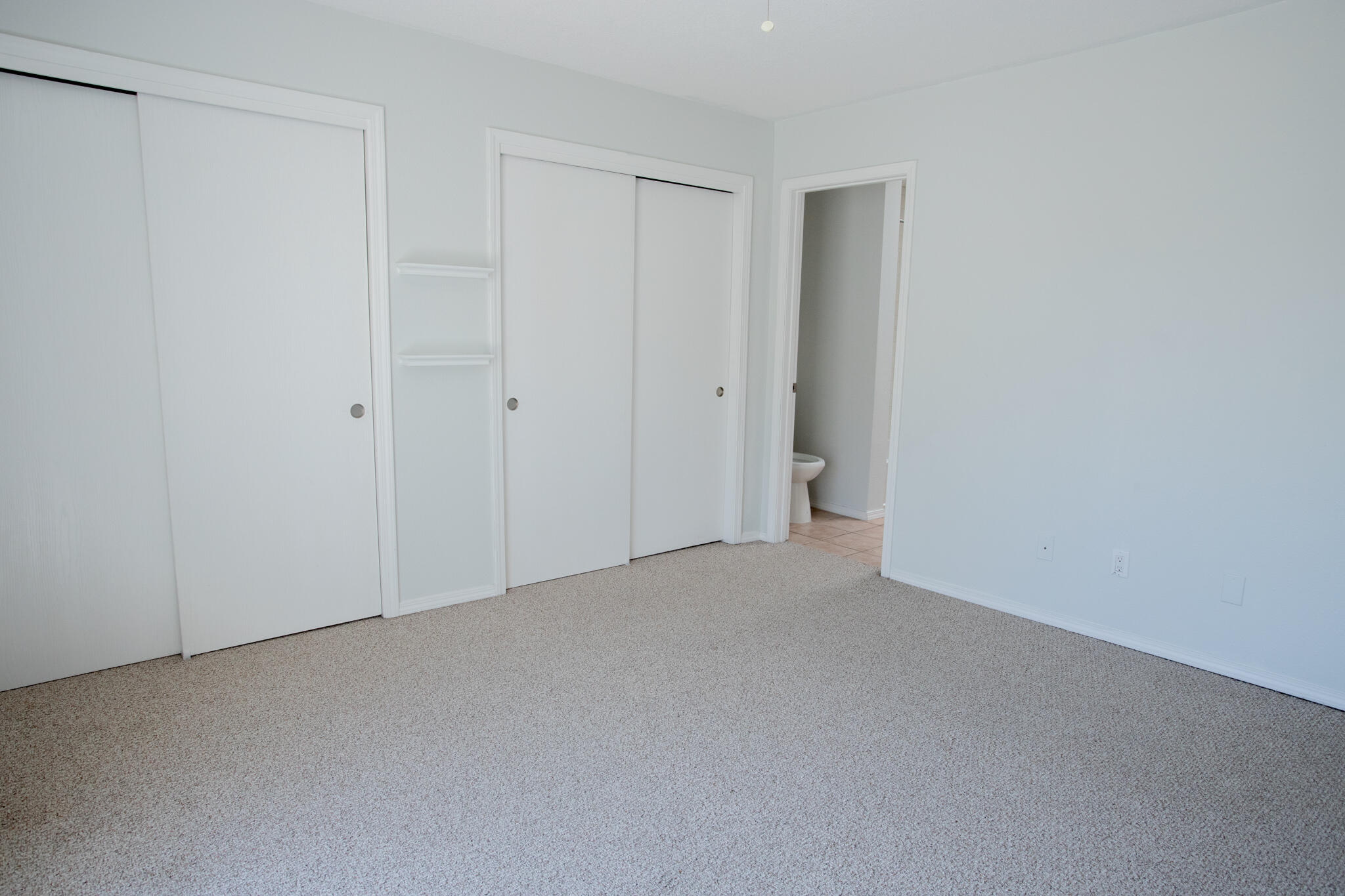 702 Broadway Boulevard SE Unit: 8