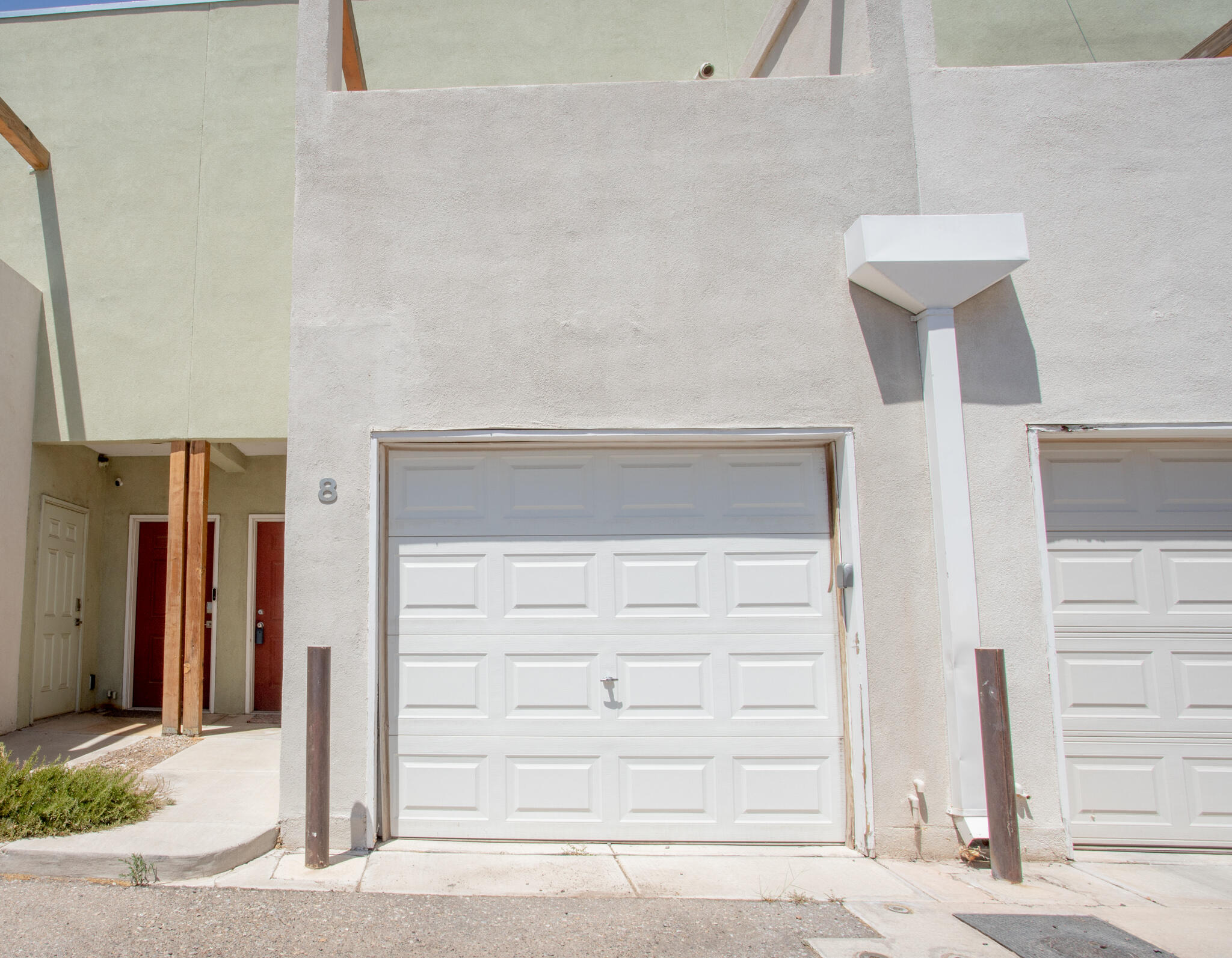702 Broadway Boulevard SE Unit: 8