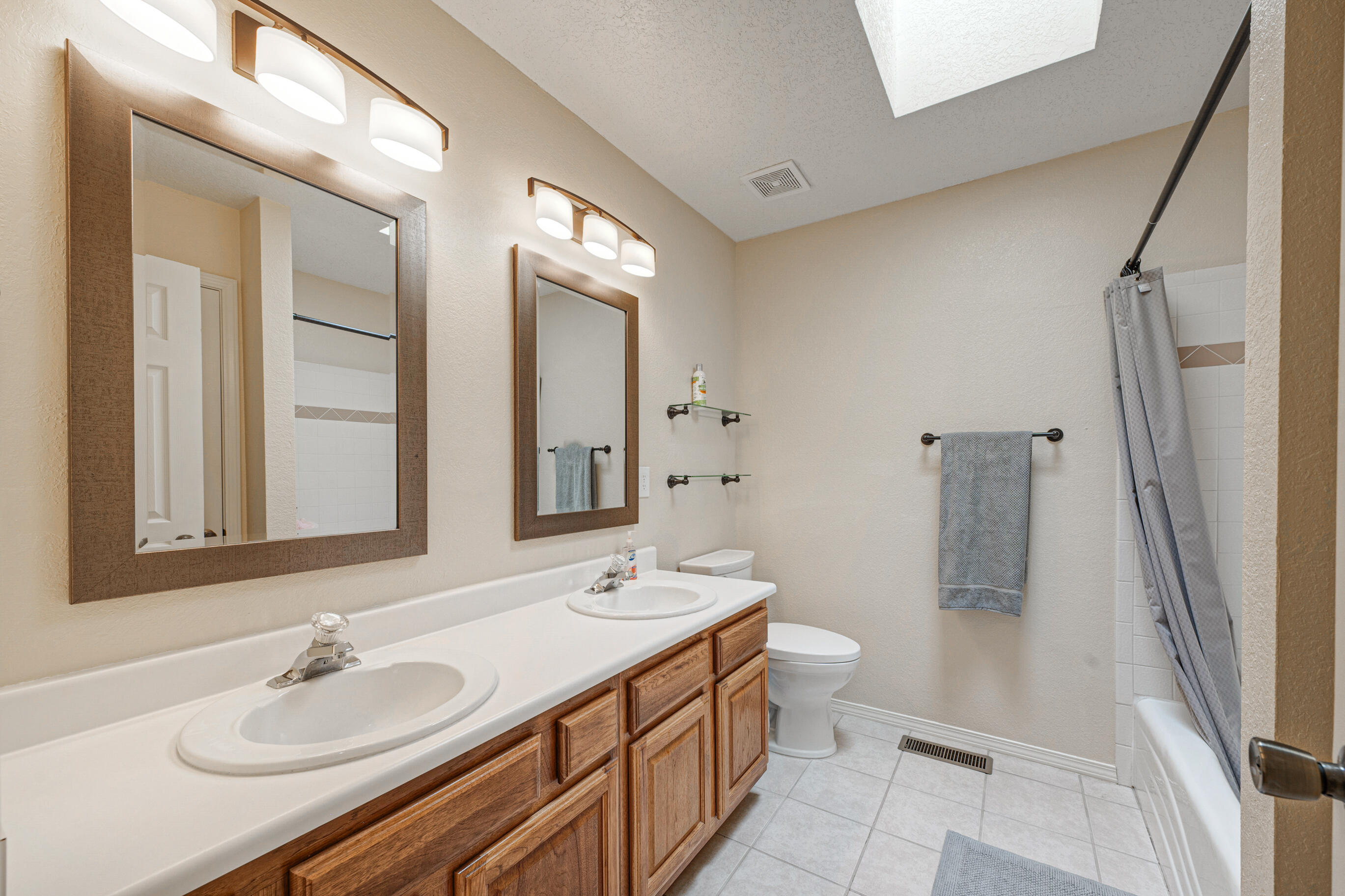 4701 Morris Street NE Unit: 103