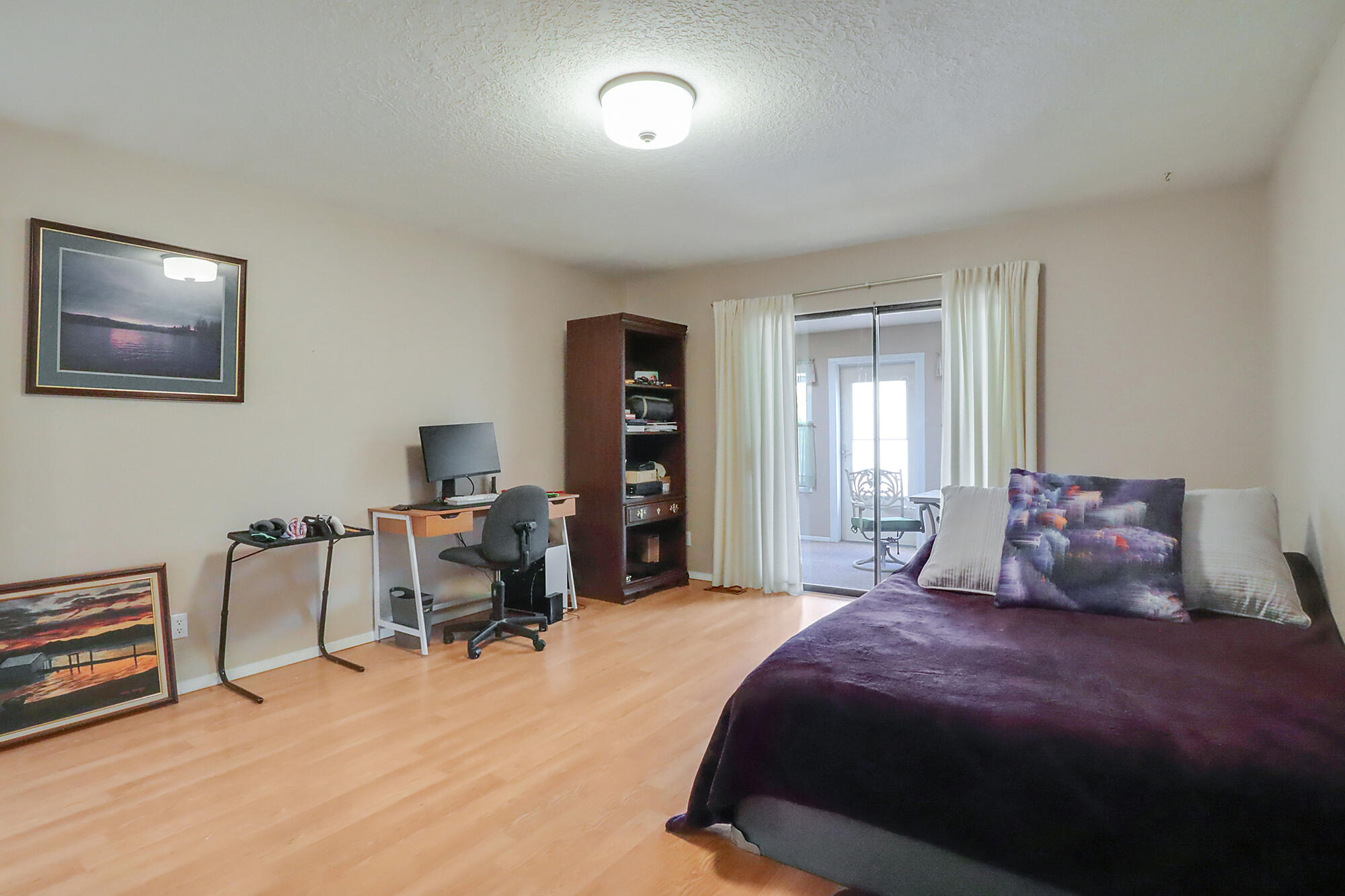 3319 Esplanade Circle SE