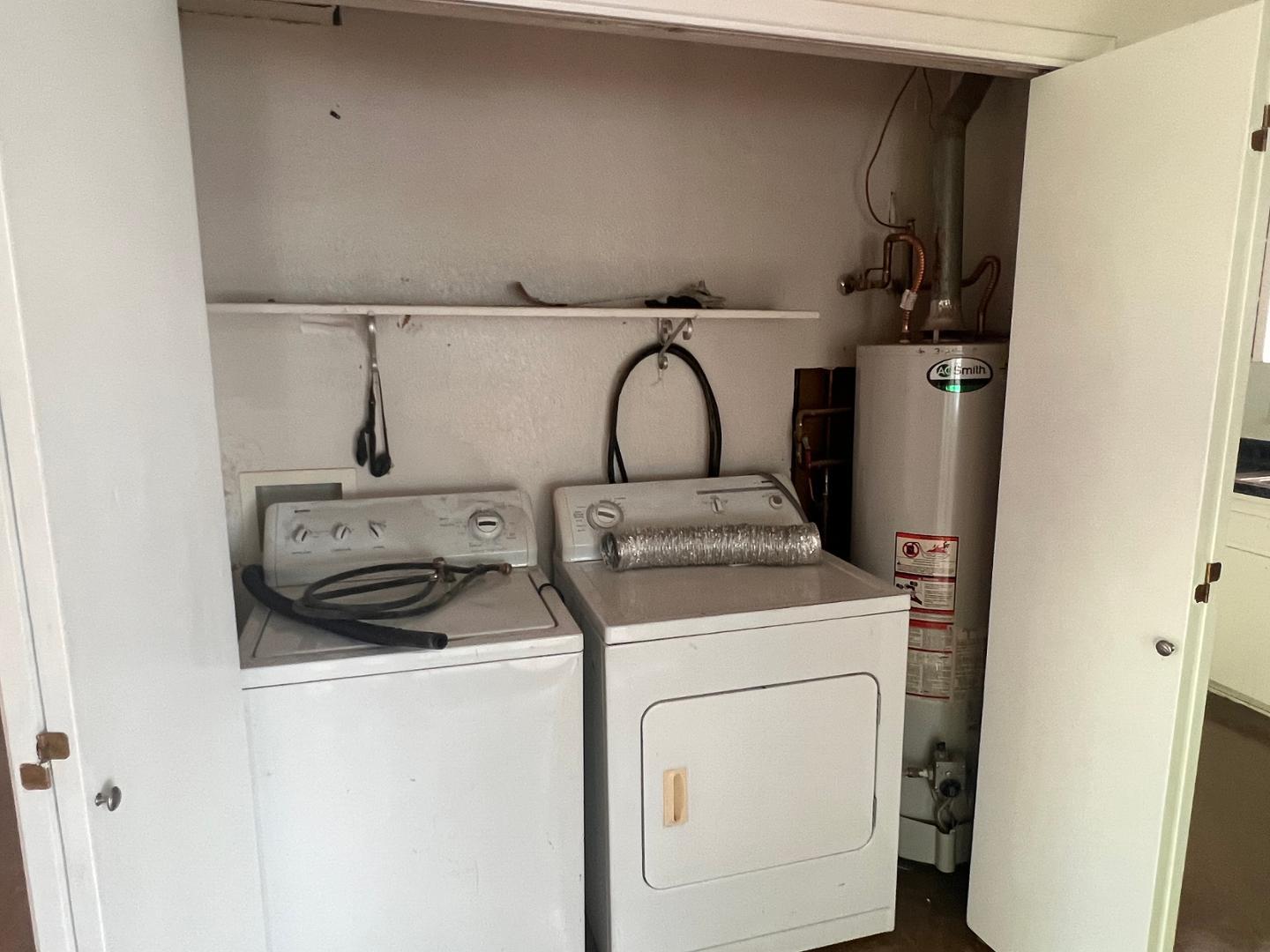 816 Ortiz Drive SE Unit: C