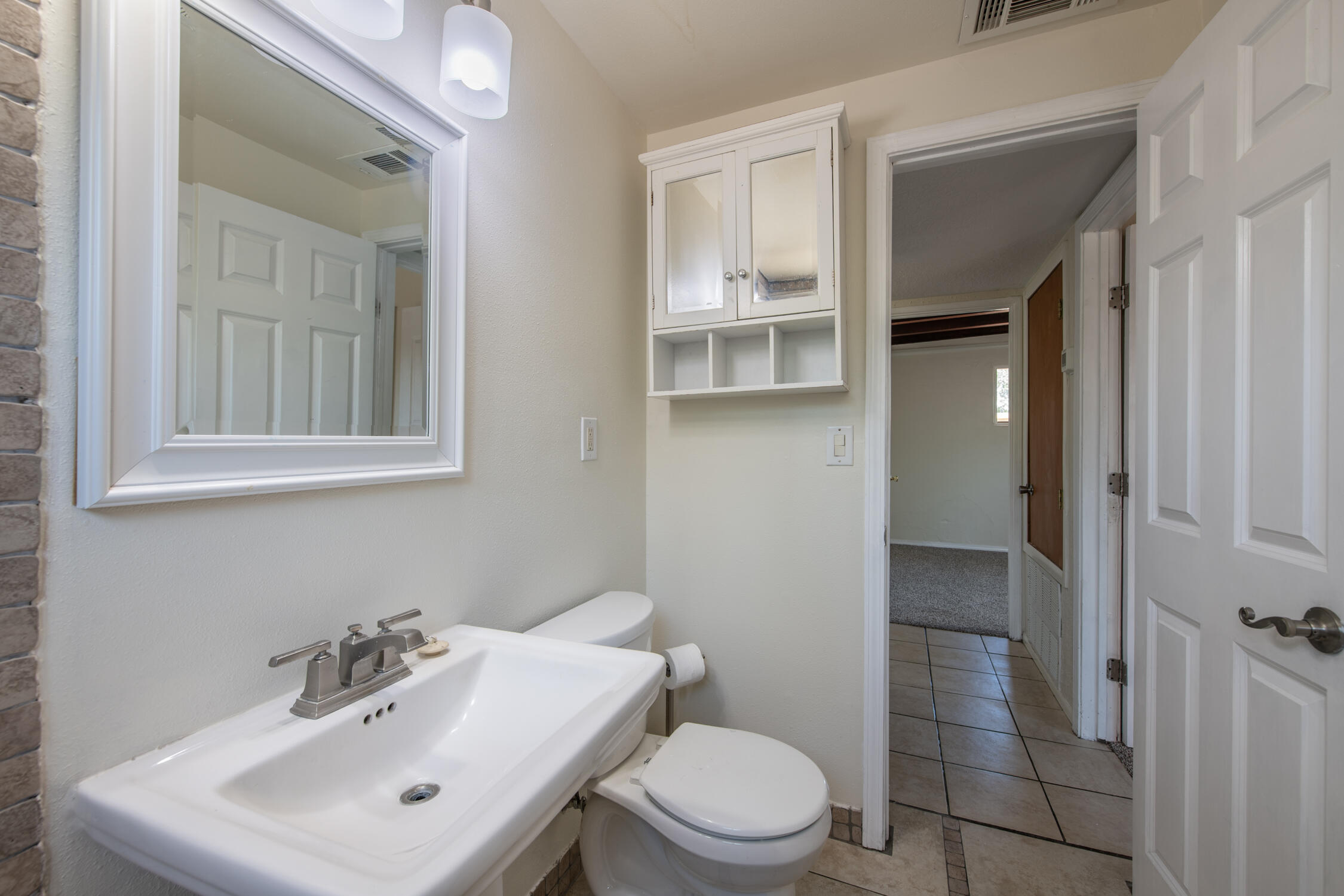 1228 Mary Ellen Street NE