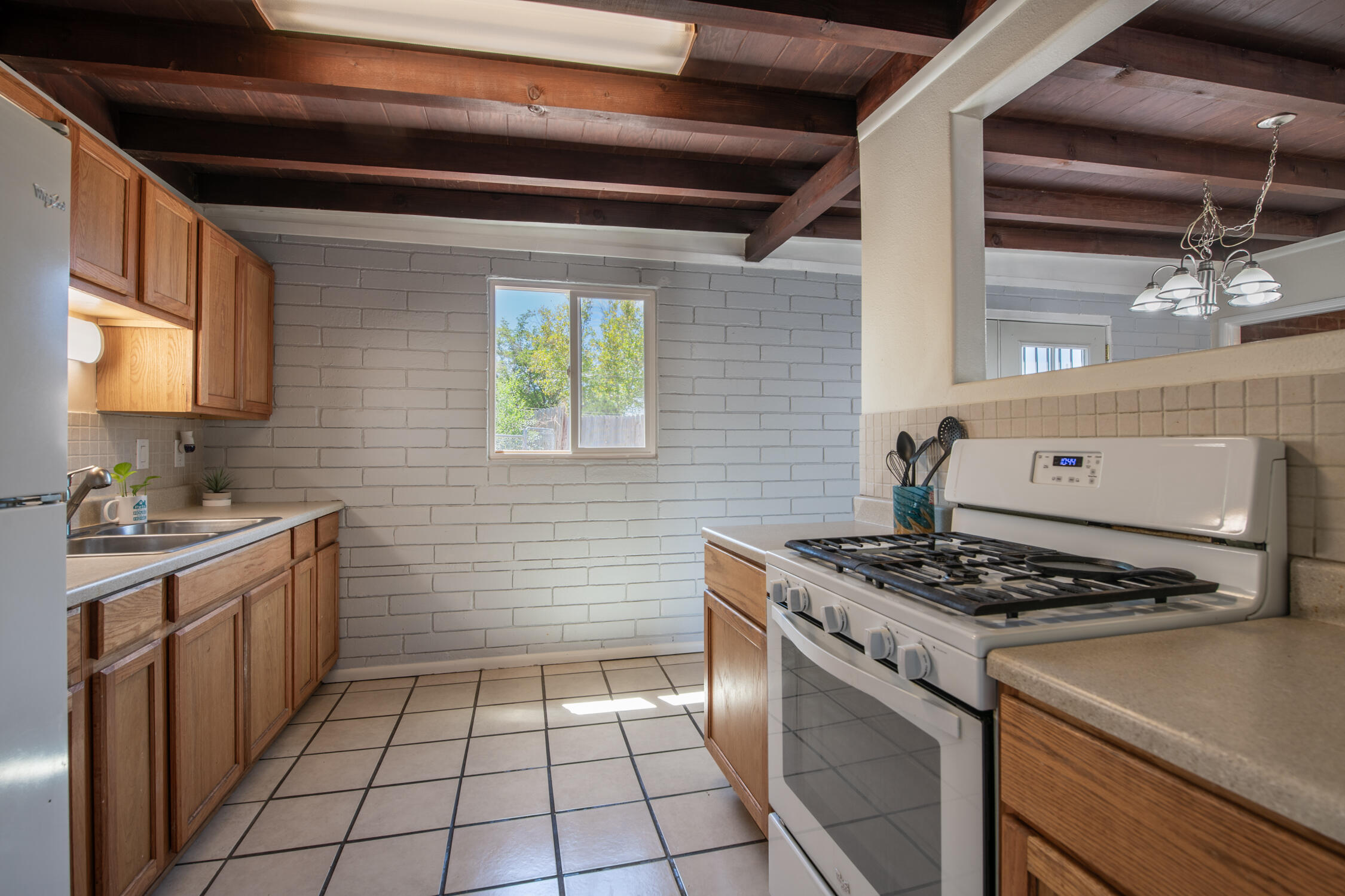 1228 Mary Ellen Street NE