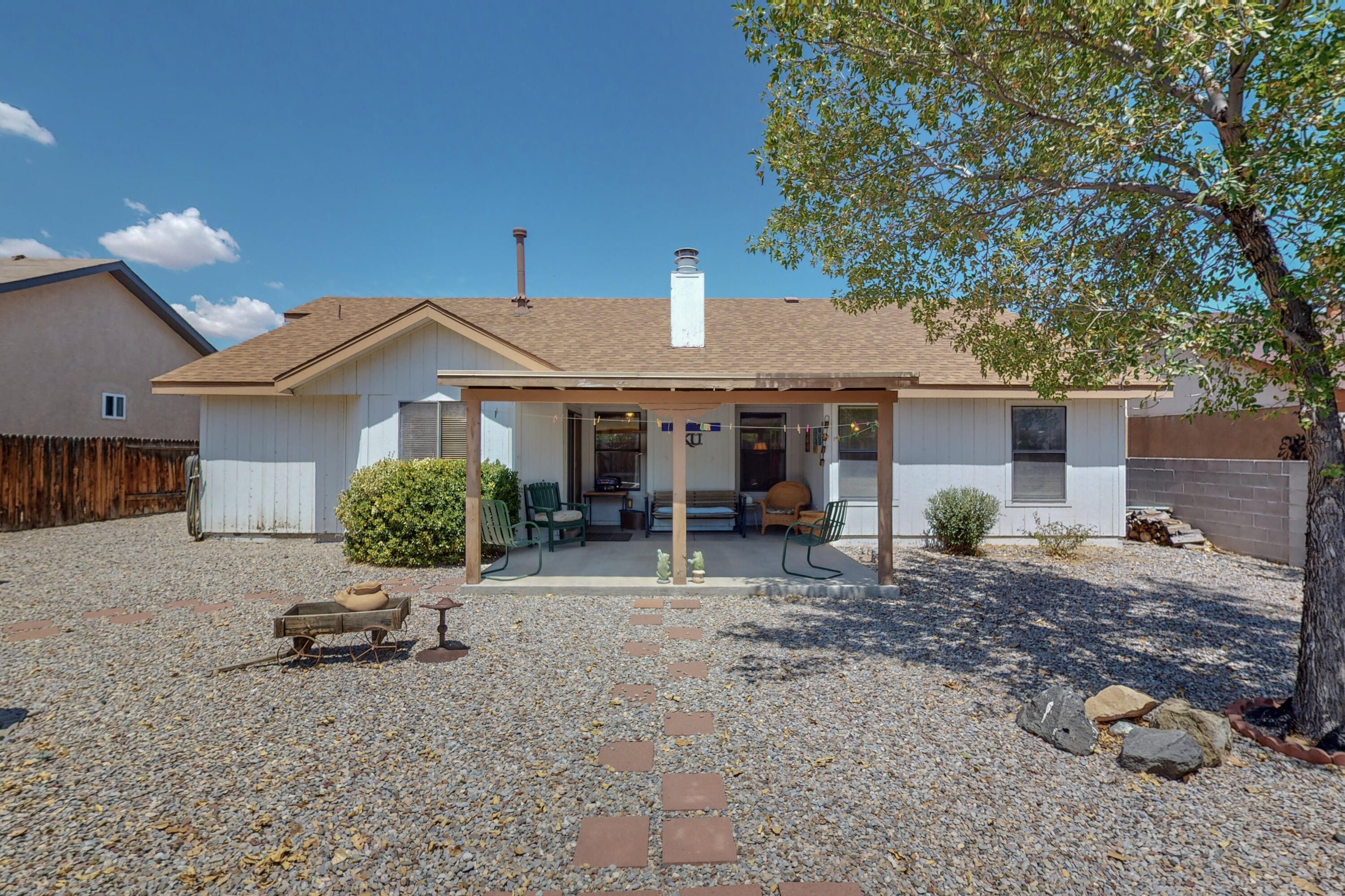 7516 Vista Alegre Street NW