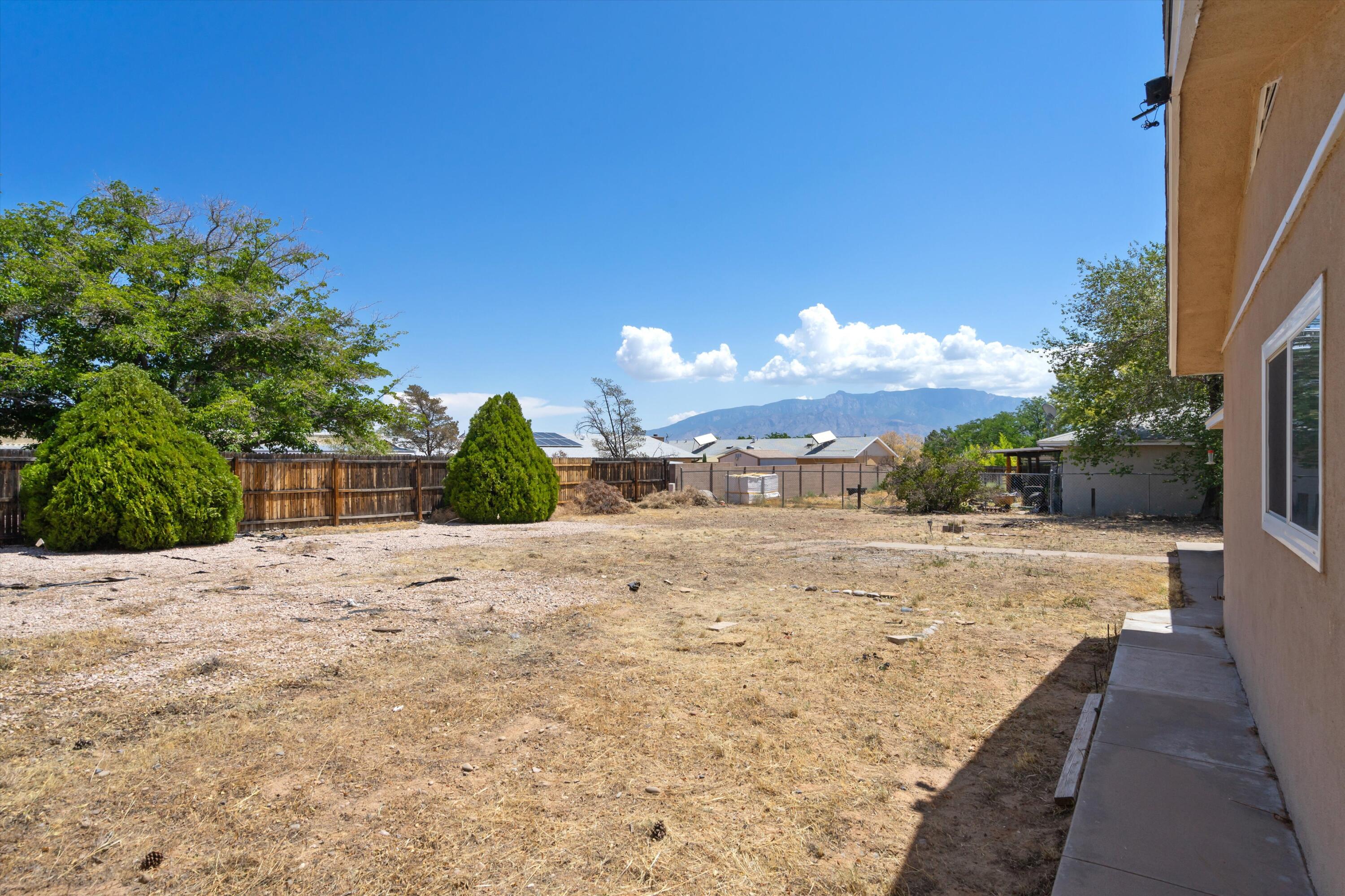 4113 La Colorada Court SE