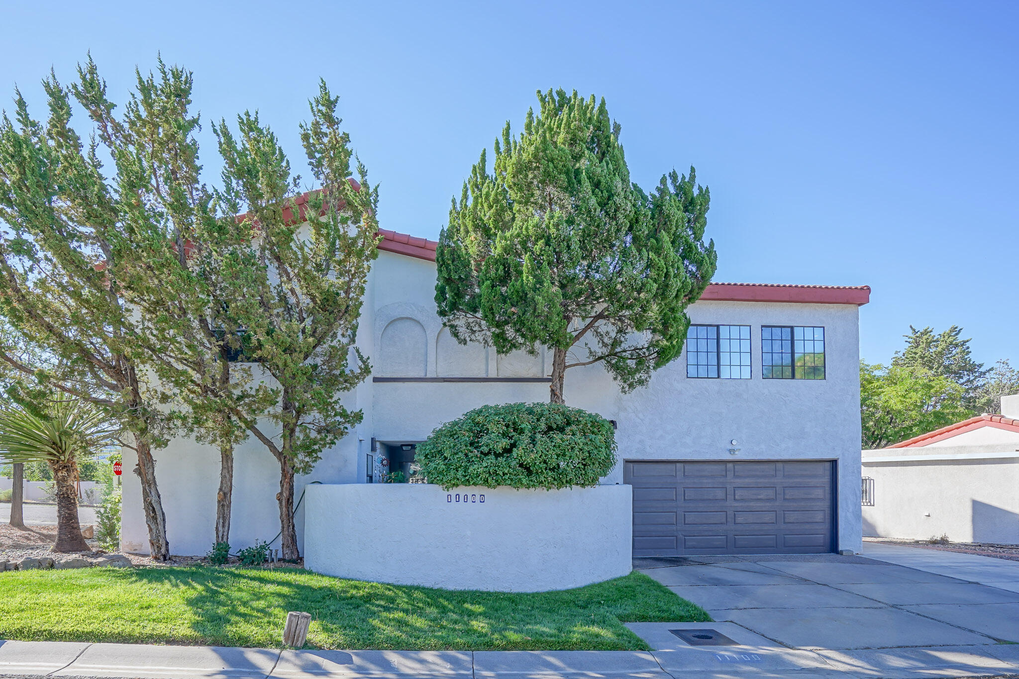 11100 Briarwood Terrace NE
