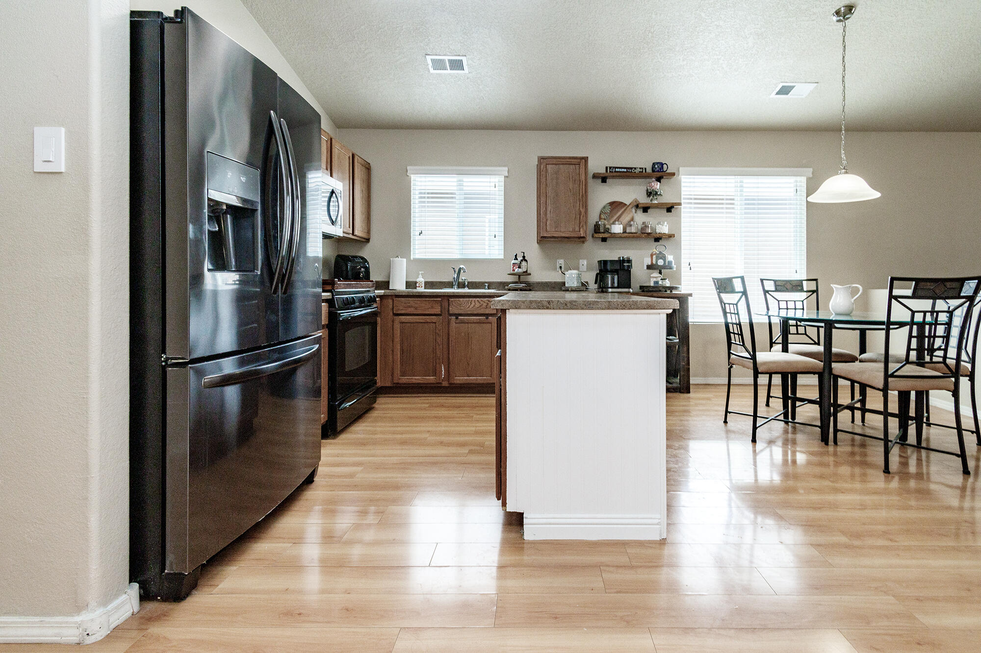 313 Peaceful Meadows Drive NE