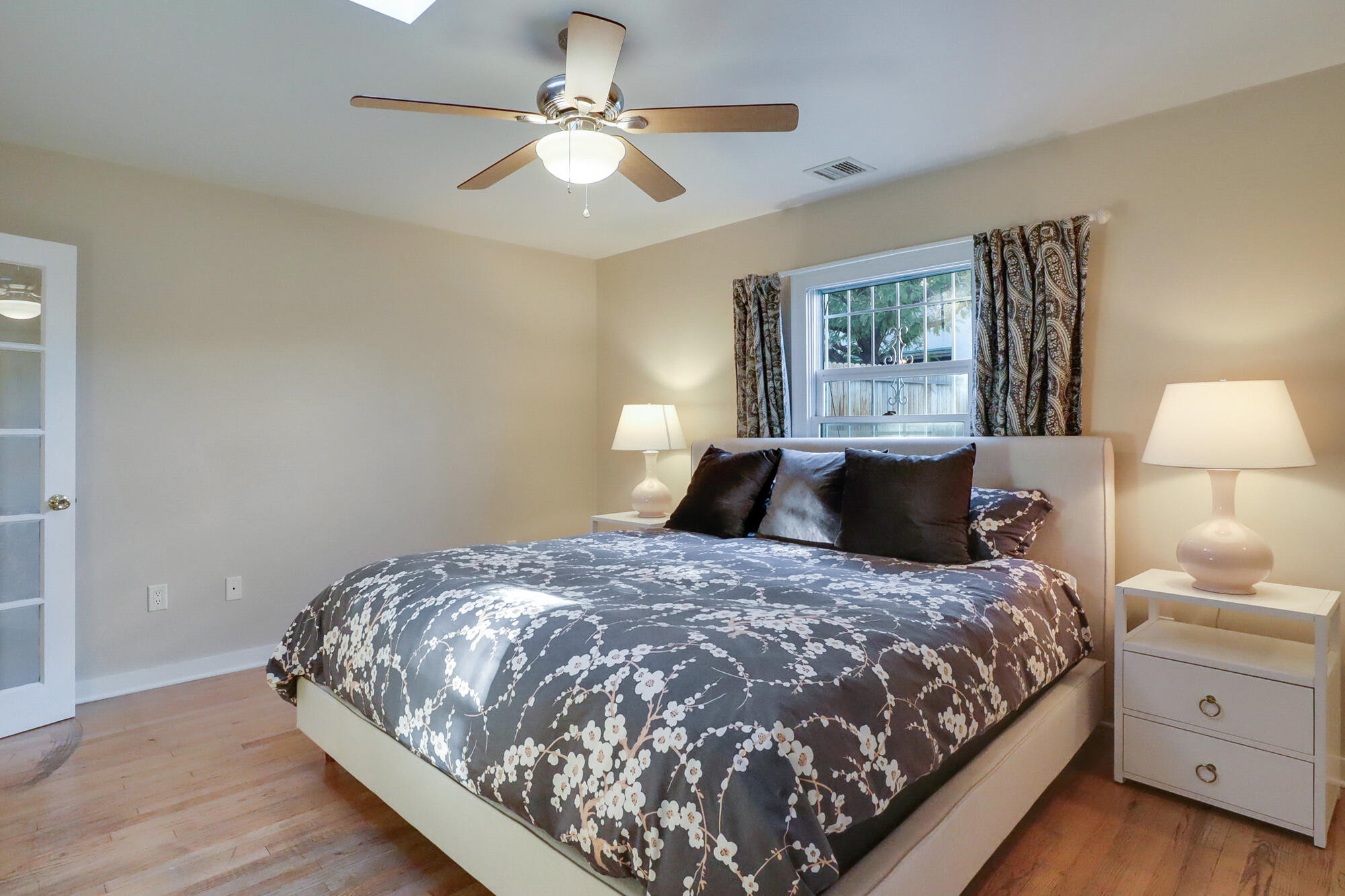 213 Solano Drive SE