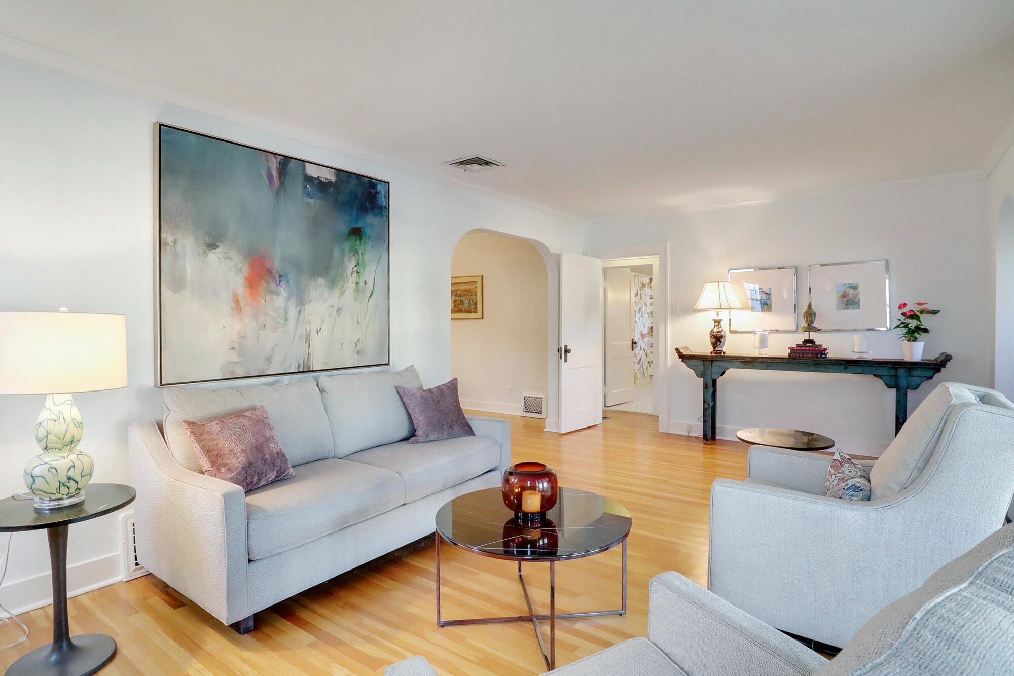213 Solano Drive SE